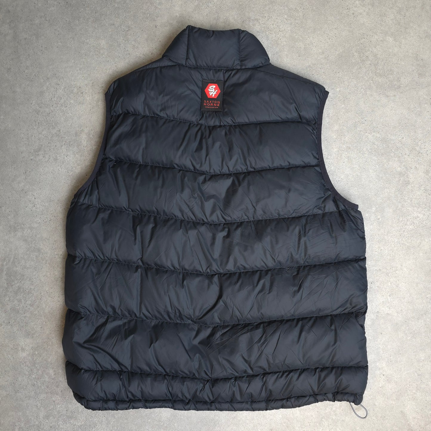 Mountain Hardwear puffer gilet in black - XL