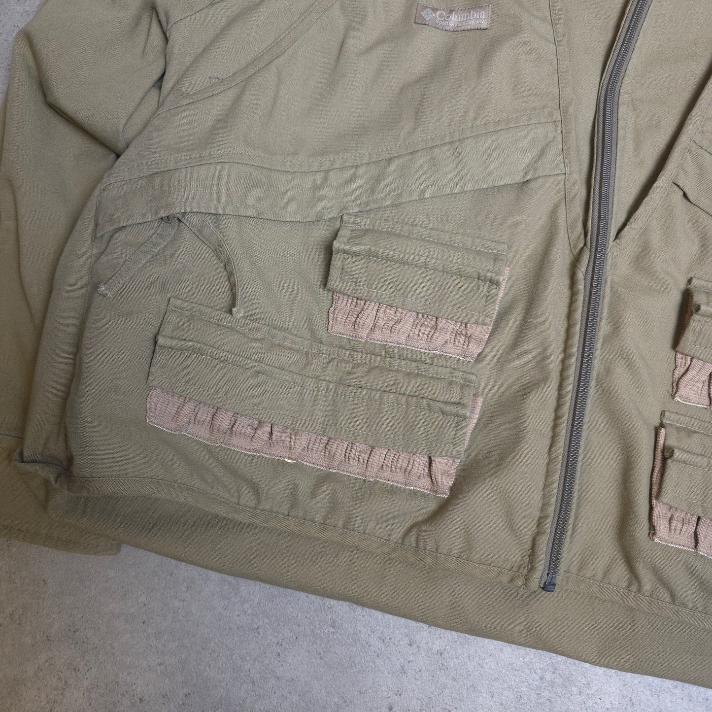 Vintage Columbia fishing hunting jacket in khaki - XL