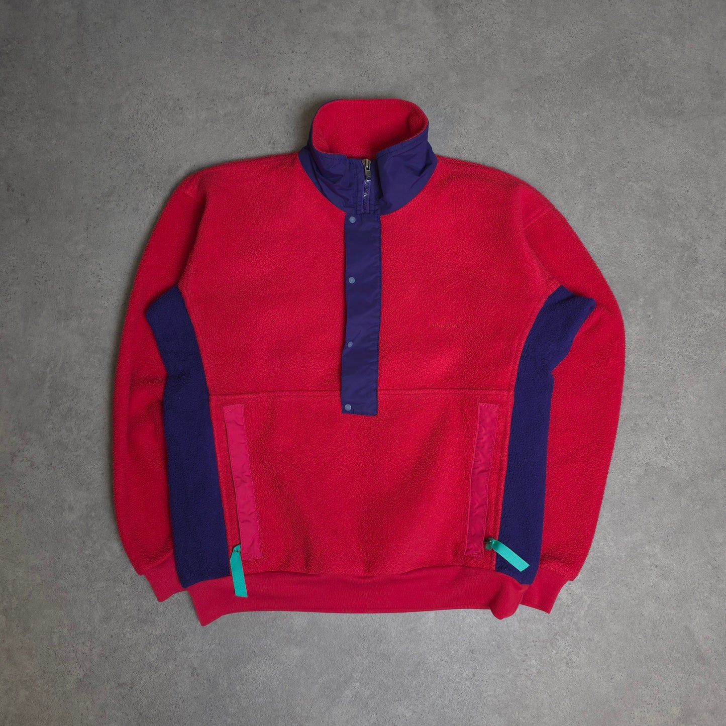 vintage 90s patagonia fleece in pink and purple - women's small