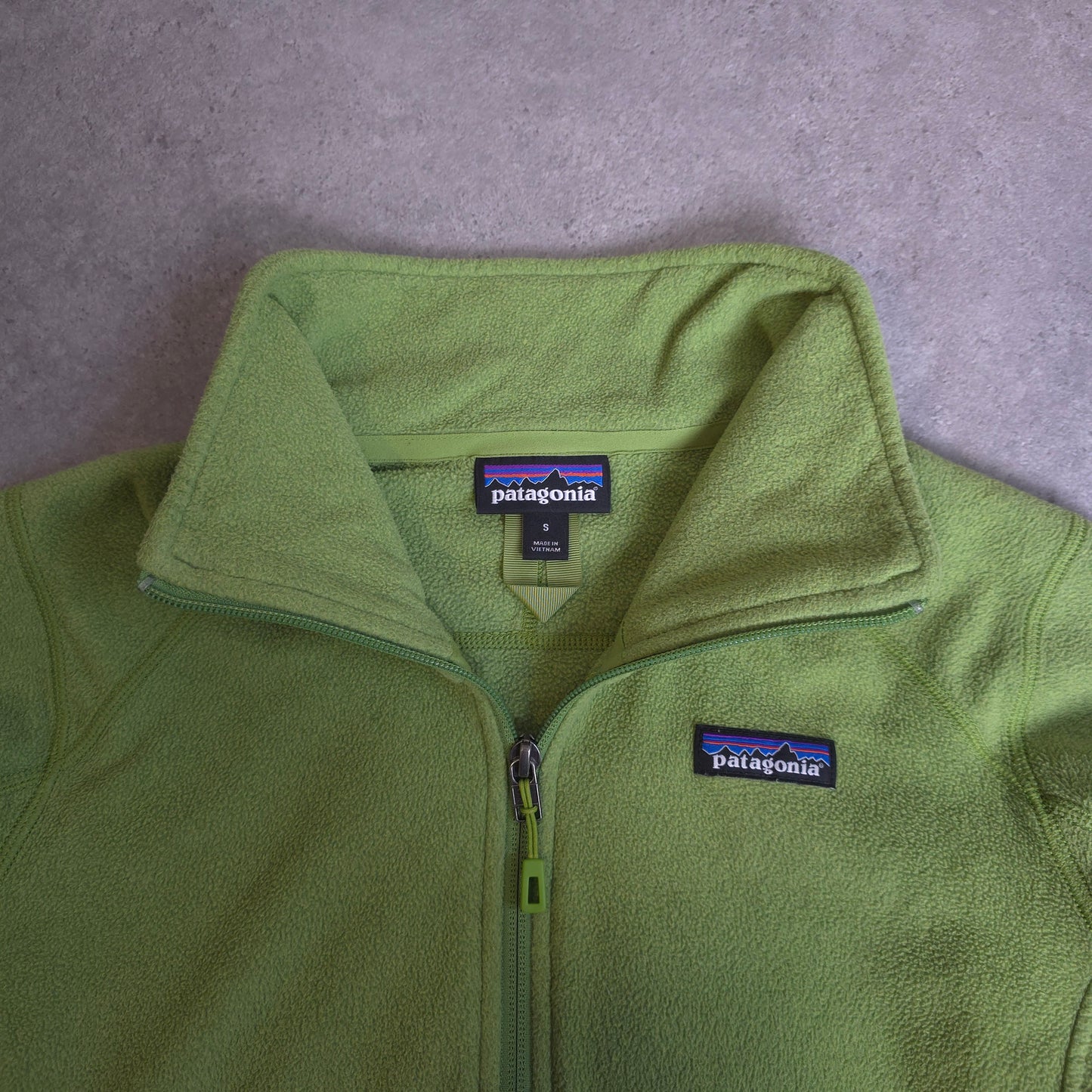 Patagonia full zip fleece in lime green - women's small