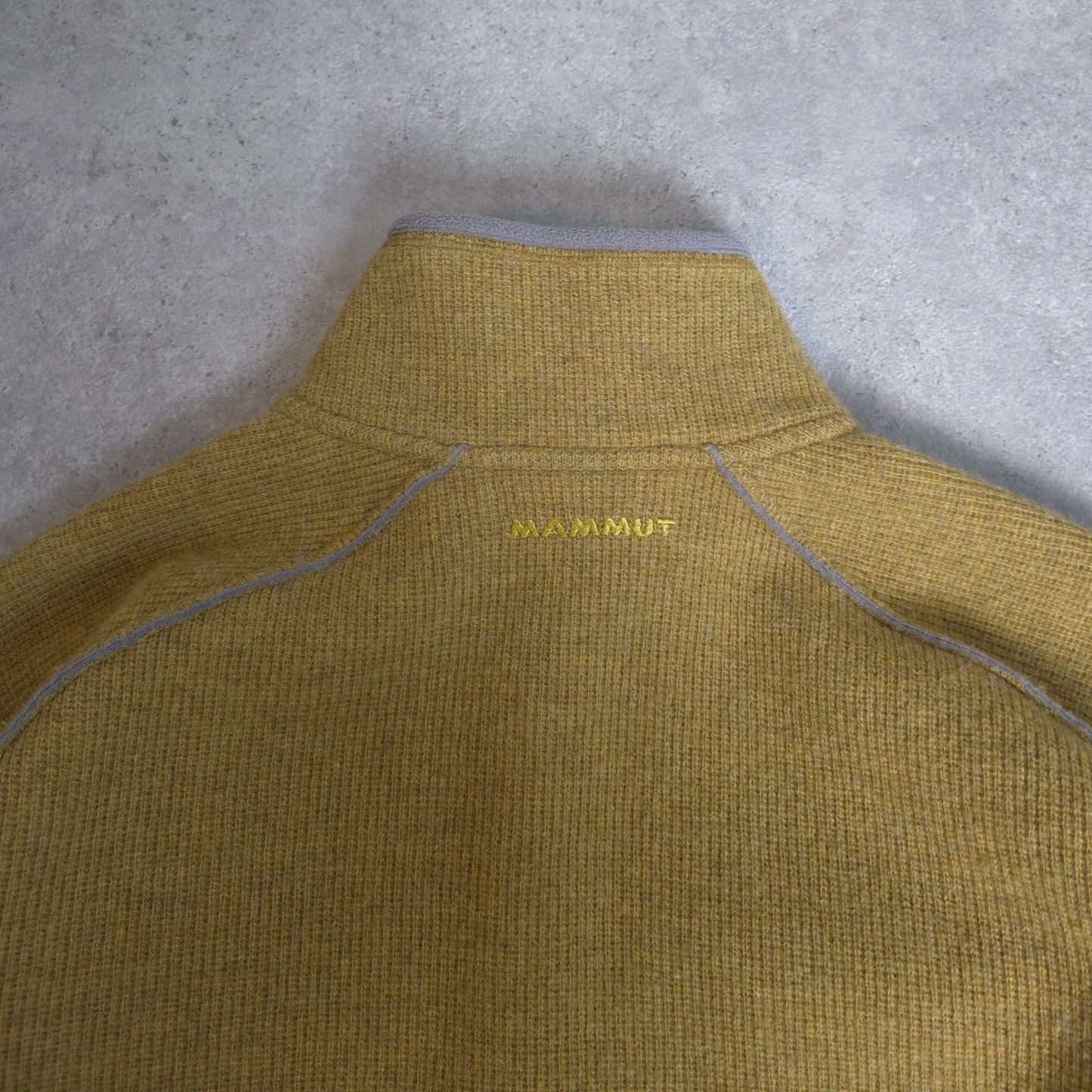 mammut part wool ribbed fleece in mustard yellow - large