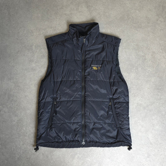 mountain hardwear padded gilet in black - medium