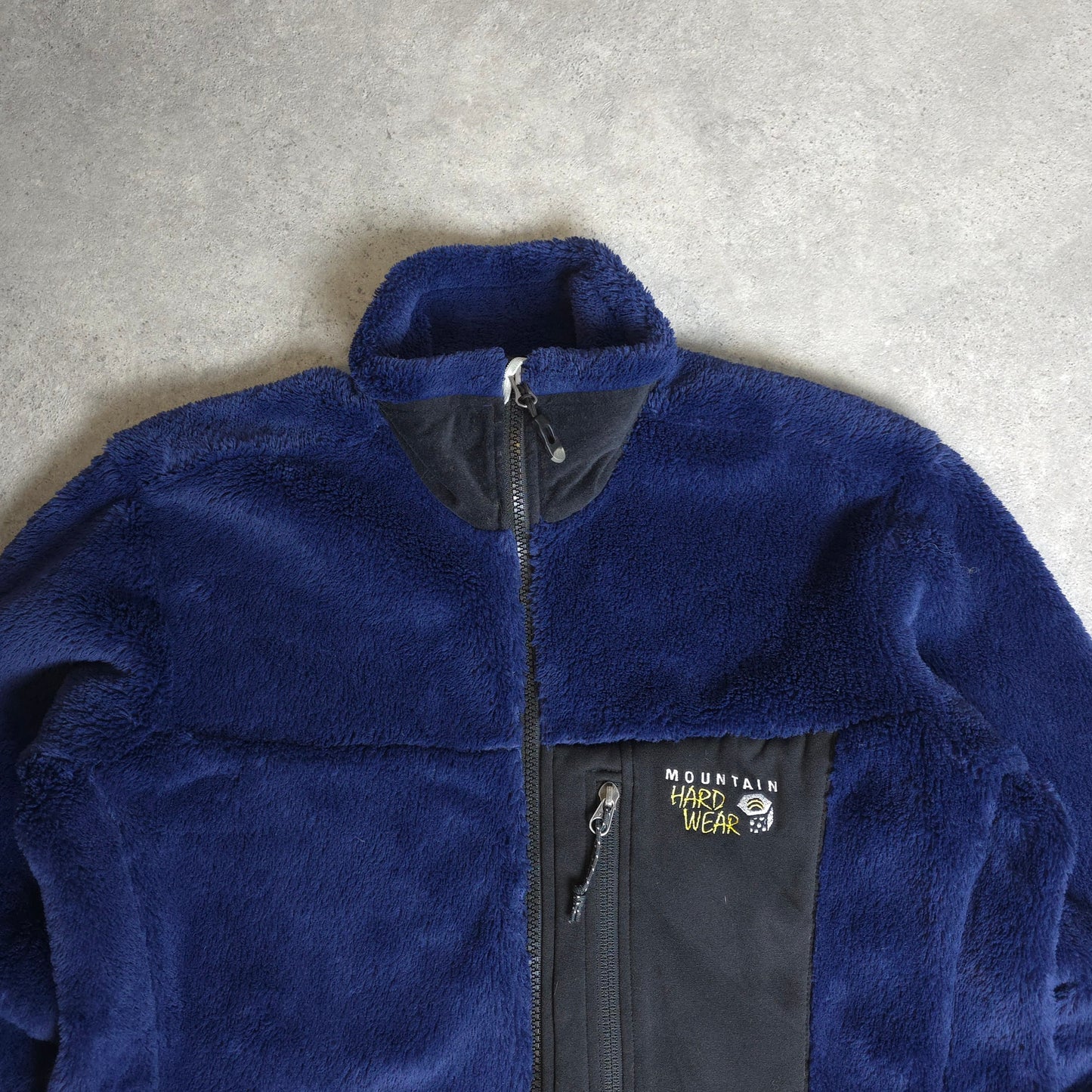 mountain hardwear polartec fluffy fleece in blue and black - medium