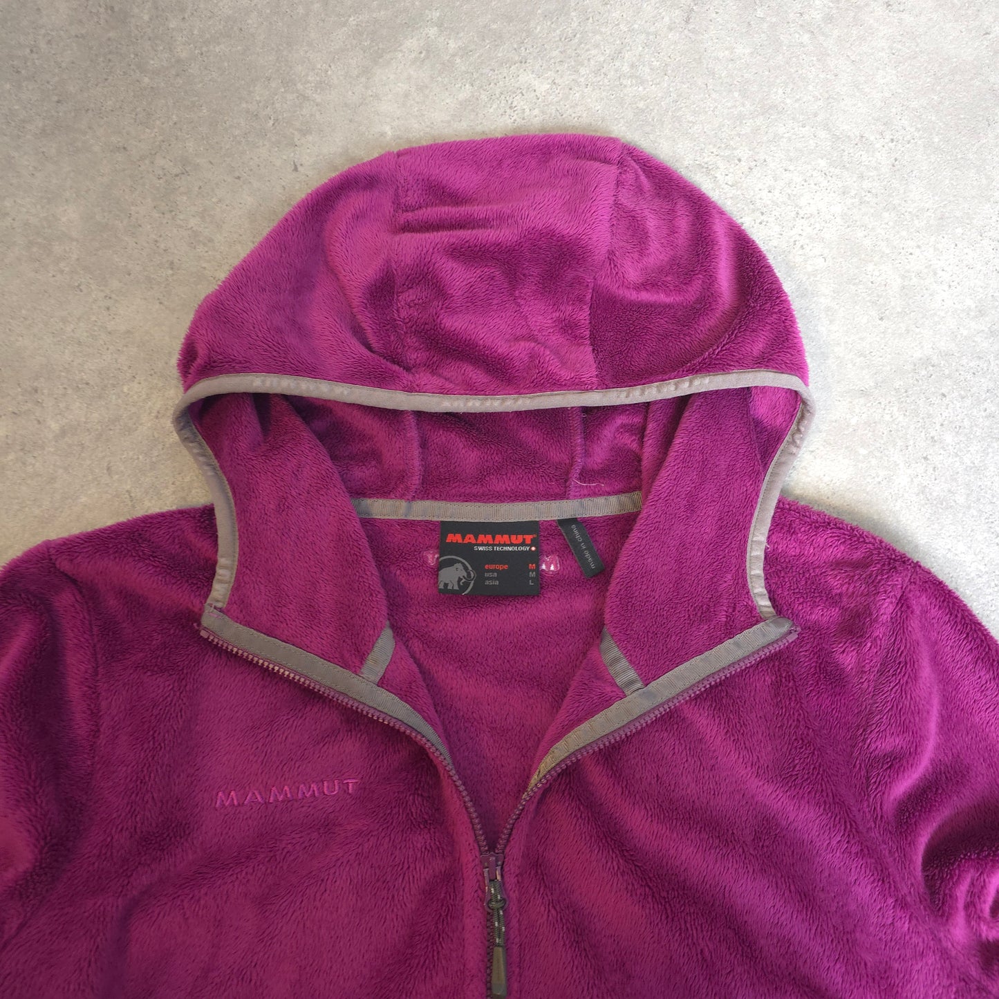 Mammut fleece hoodie in purple - women's medium
