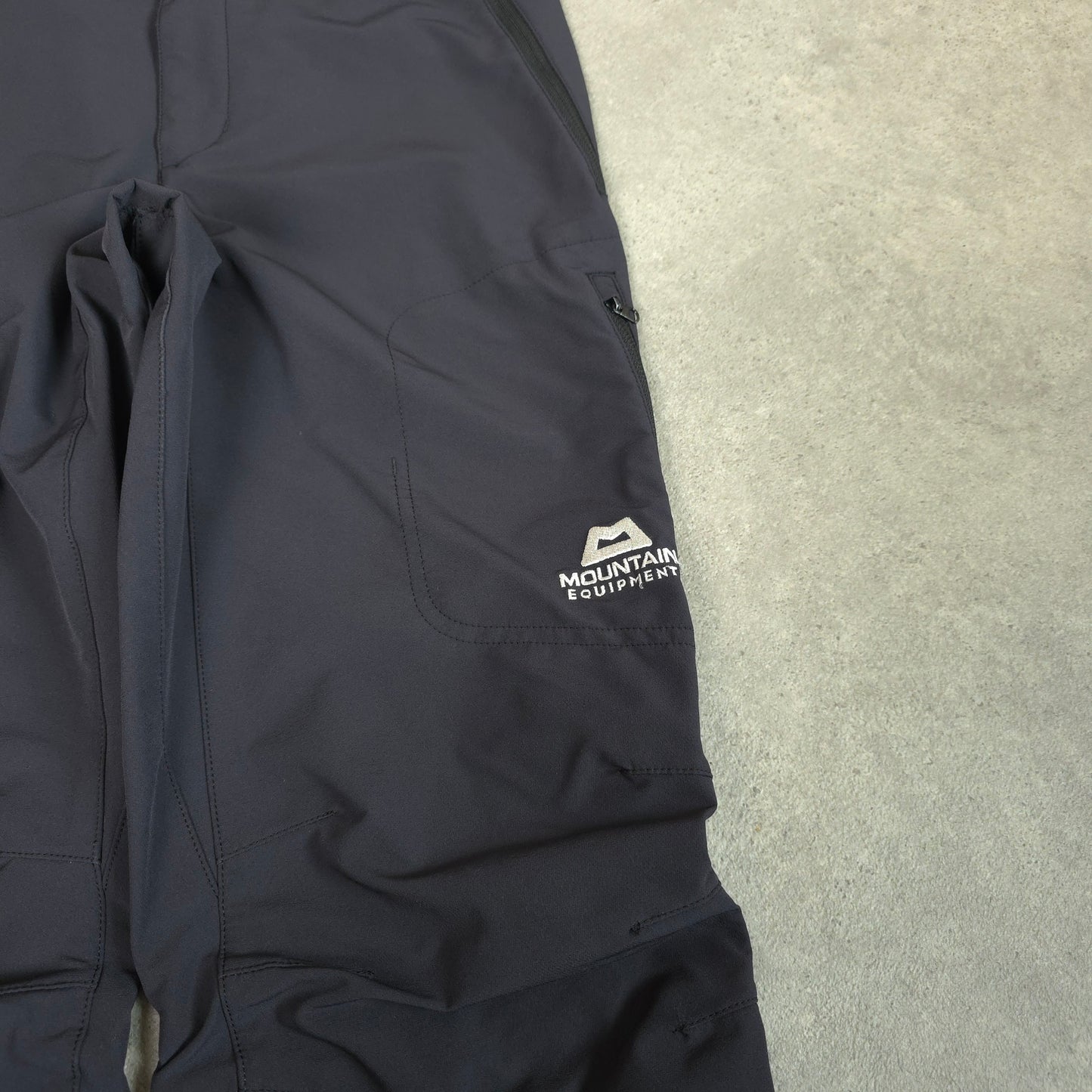 mountain hardwear ibex mountain pant in black - 30-32x32