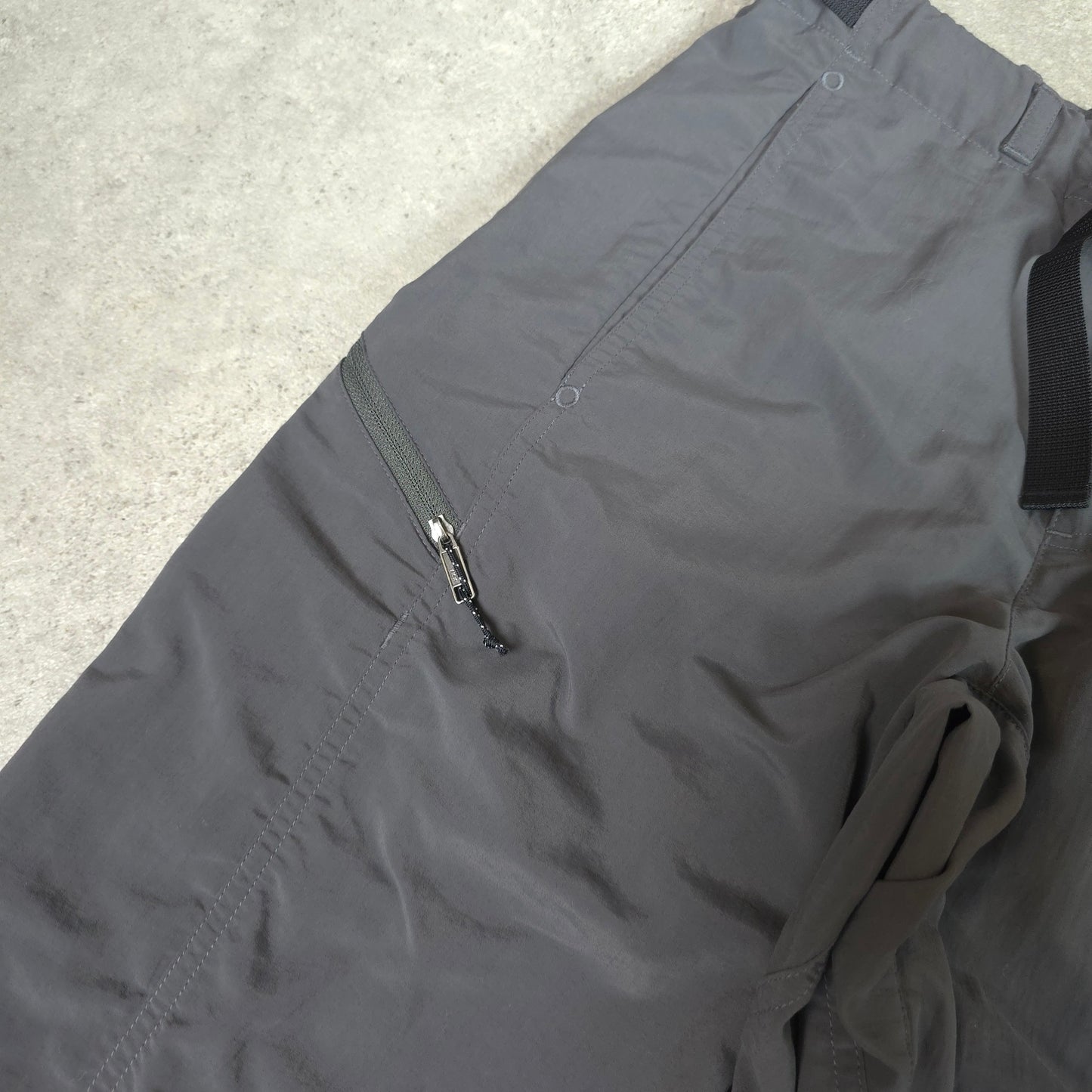 Patagonia walking trousers in grey - 30x30