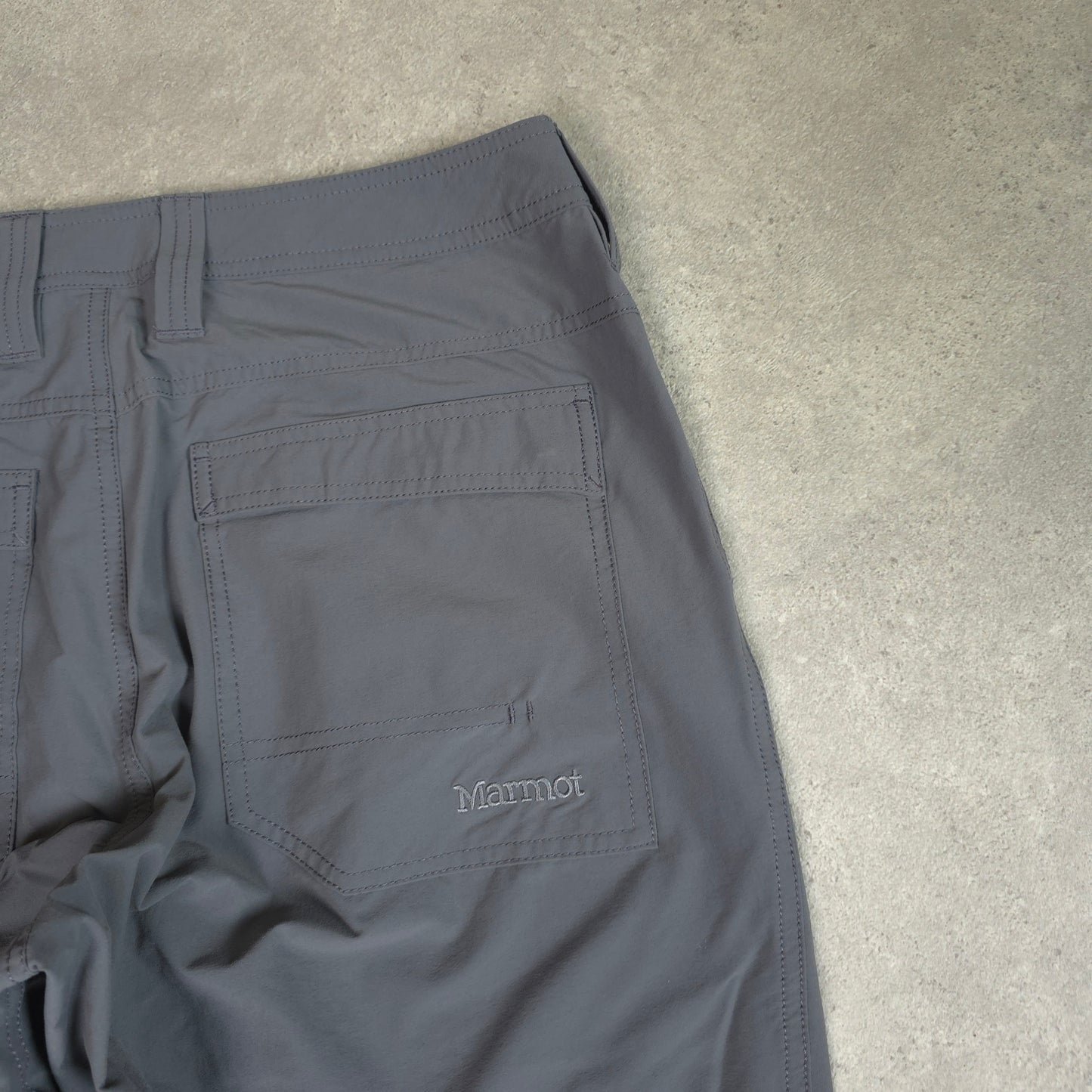 Marmot walking trousers in grey - 30x32