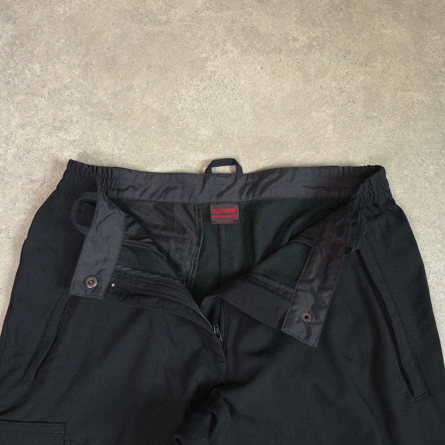 Mammut dry skin schoeller trousers in black - 32x34