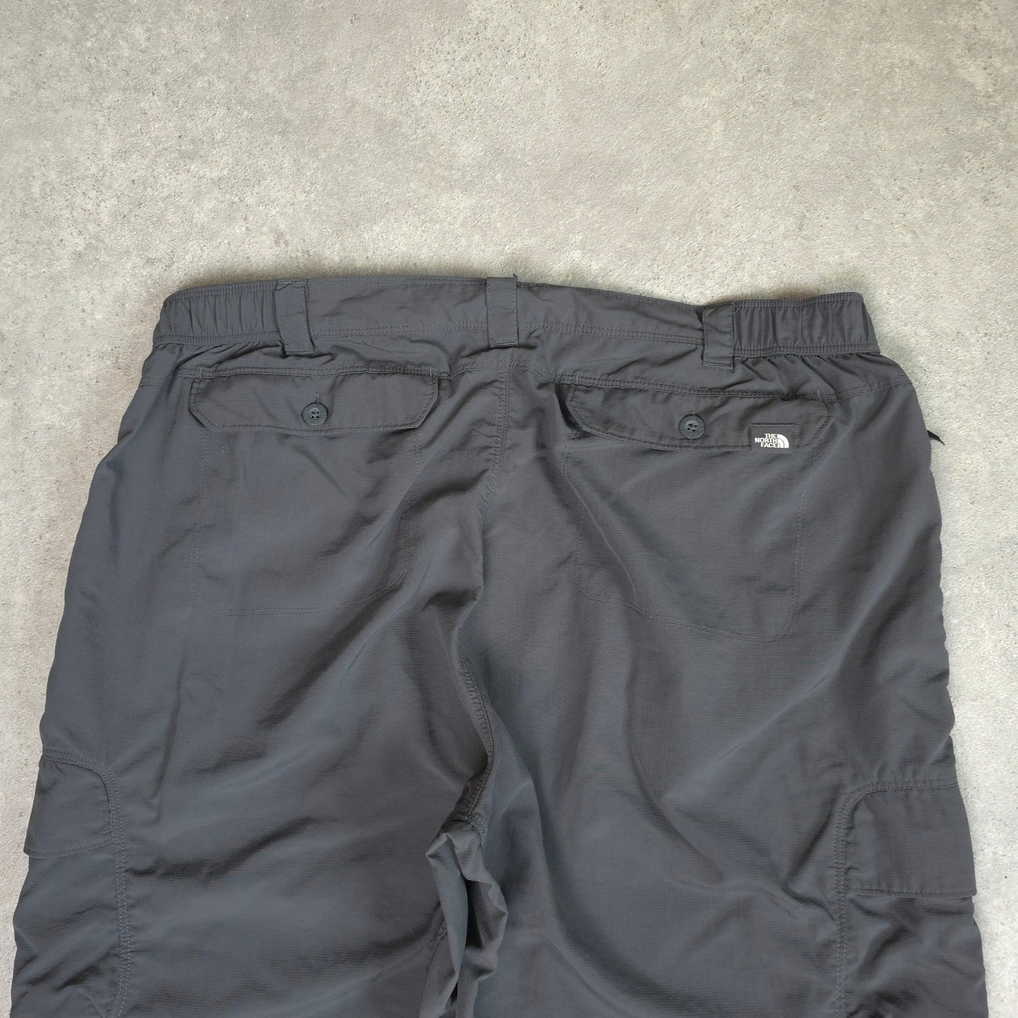 the north face lightweight walking trousers in grey - XL