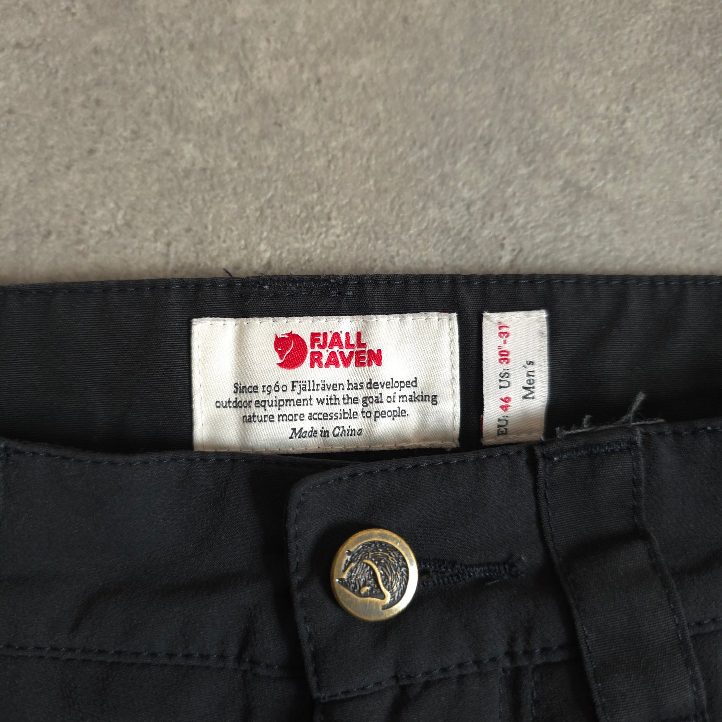 Fjallraven G-1000 trousers in black - 32x33