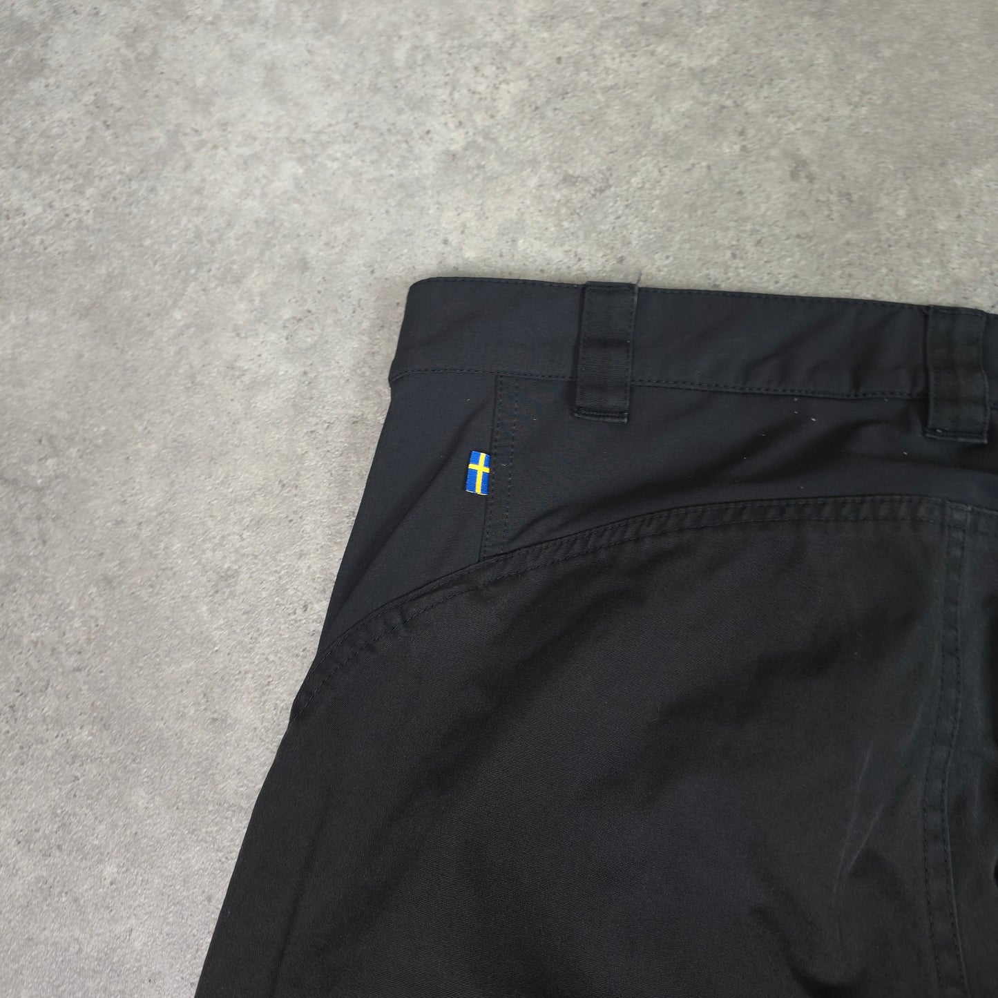 Fjallraven G-1000 trousers in black - 32x33
