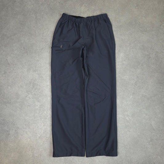Patagonia walking trousers in blue - small