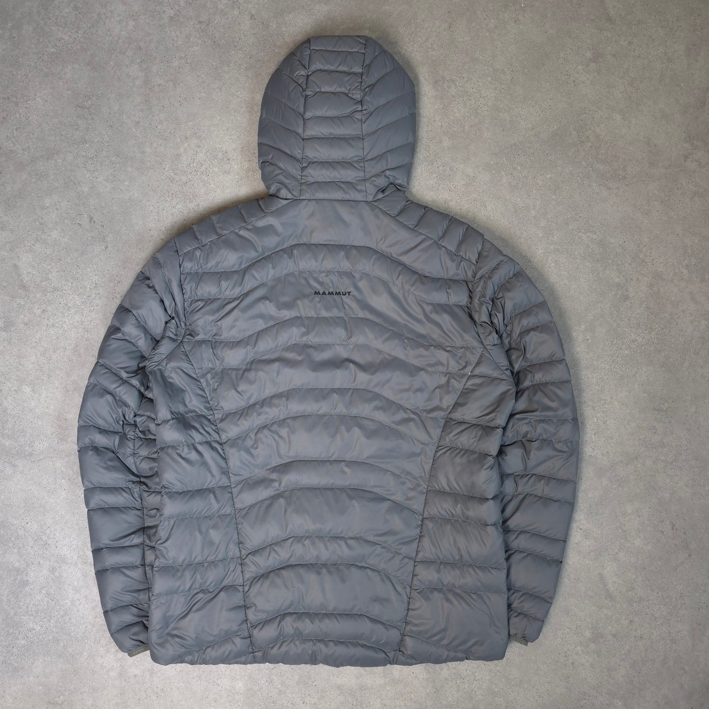 Mammut down jacket in grey - XL