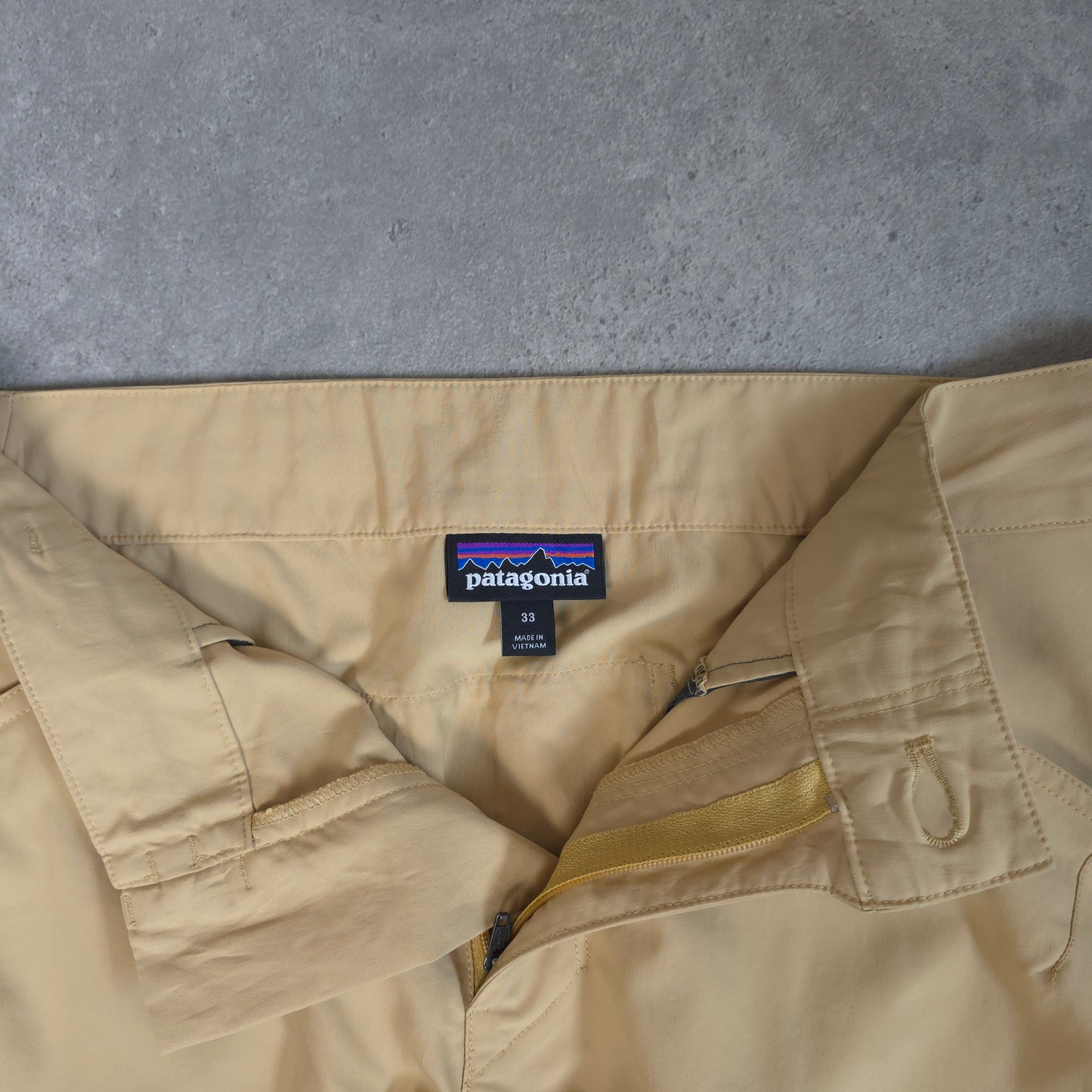Patagonia rock pant trousers in cream/yellow - 33 inch waist