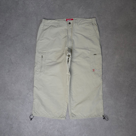 Fjallraven Khilok MT 3/4 length trousers in cream - 34 inch
