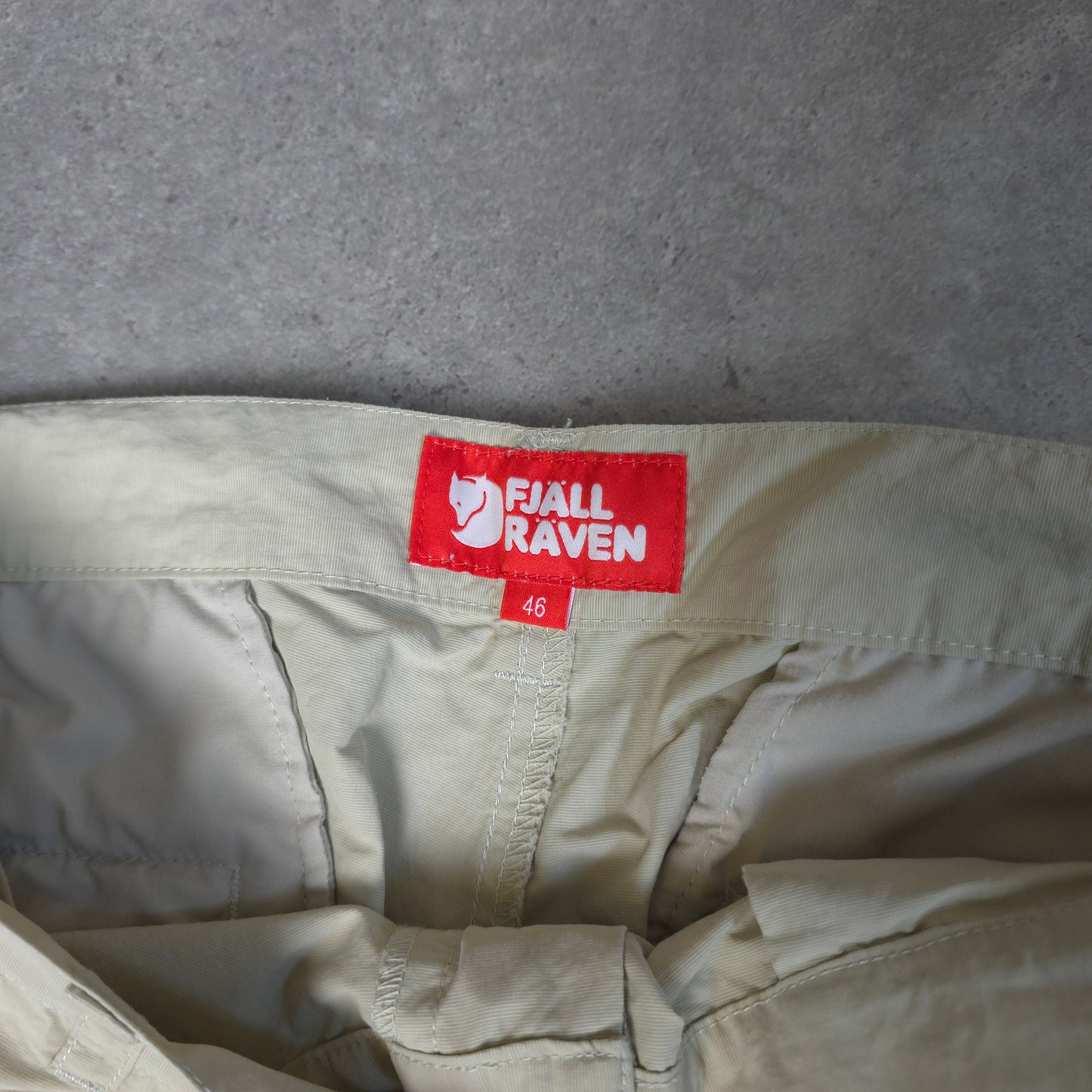 Fjallraven Khilok MT 3/4 length trousers in cream - 34 inch