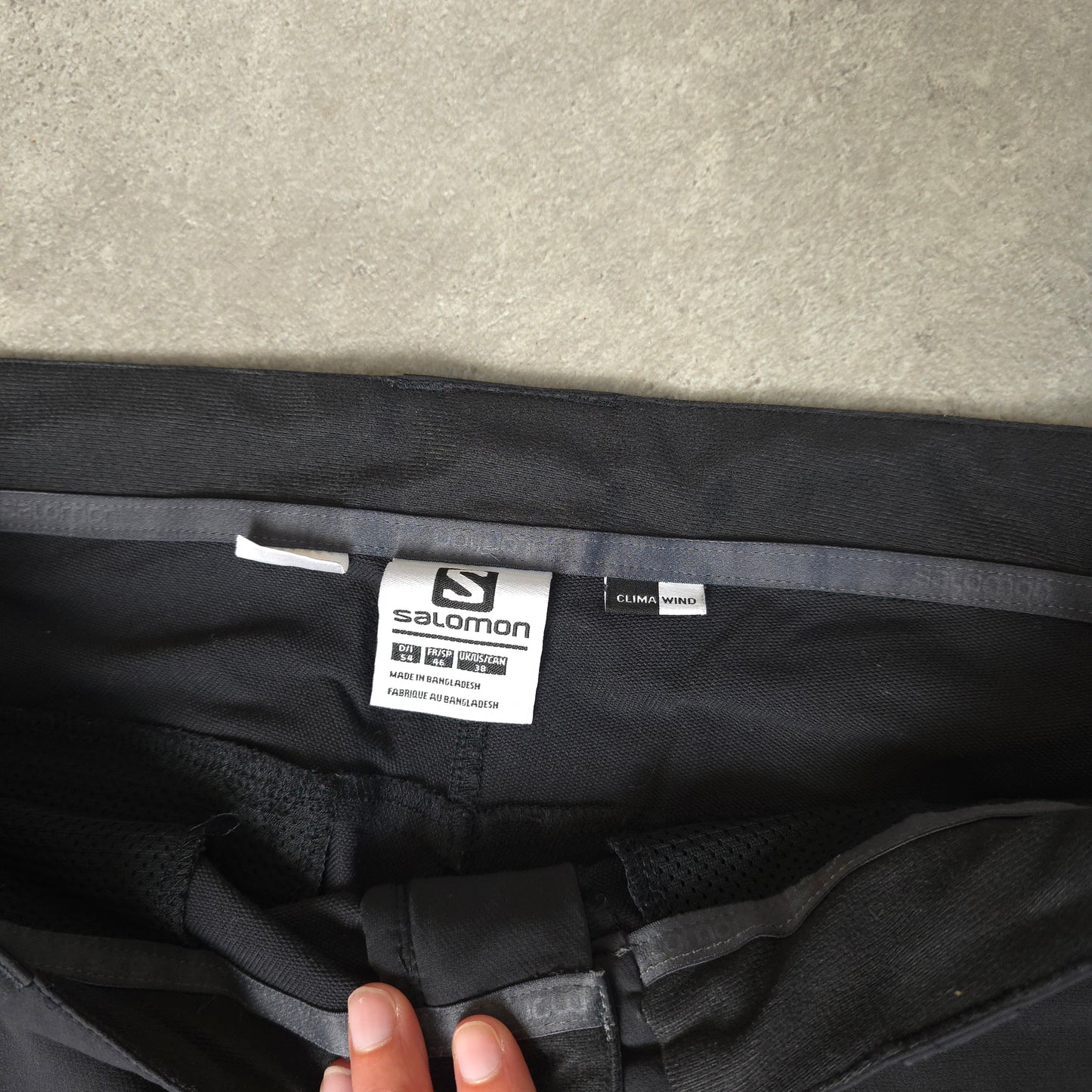 Salomon clima wind stretch trousers in black - 38x34