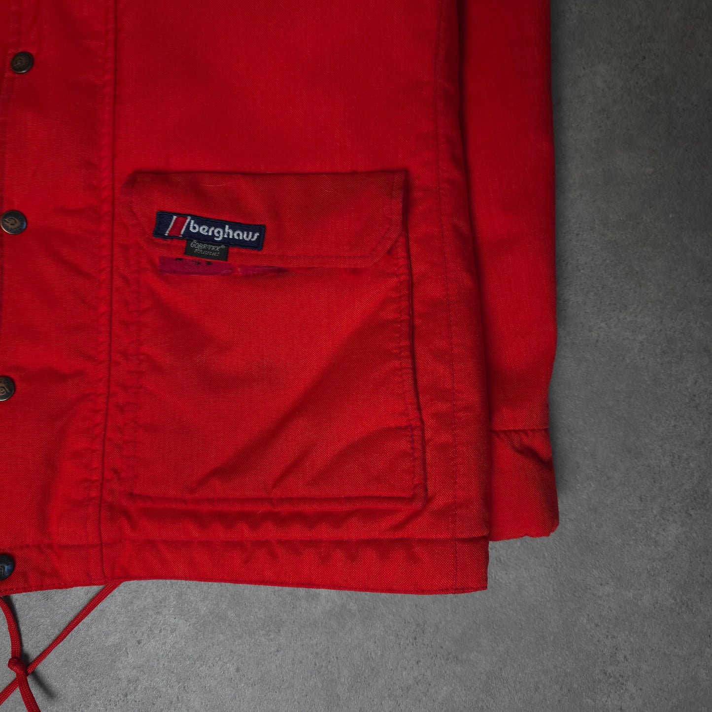 vintage Berghaus kang strata thinsulate gore tex jacket in red  - small