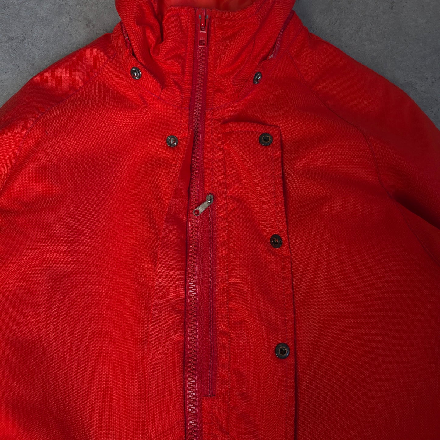 vintage Berghaus kang strata thinsulate gore tex jacket in red  - small