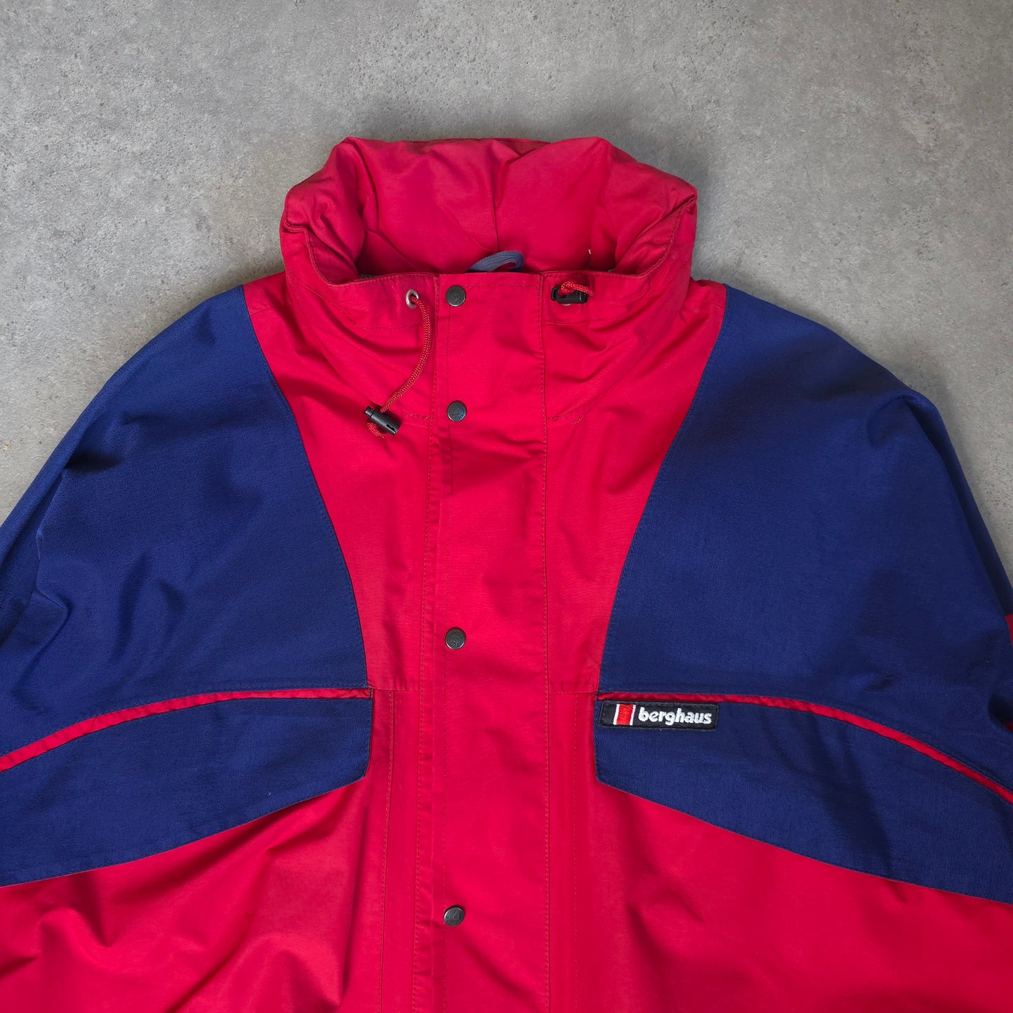 vintage berghaus genesis gore tex jacket - size XL