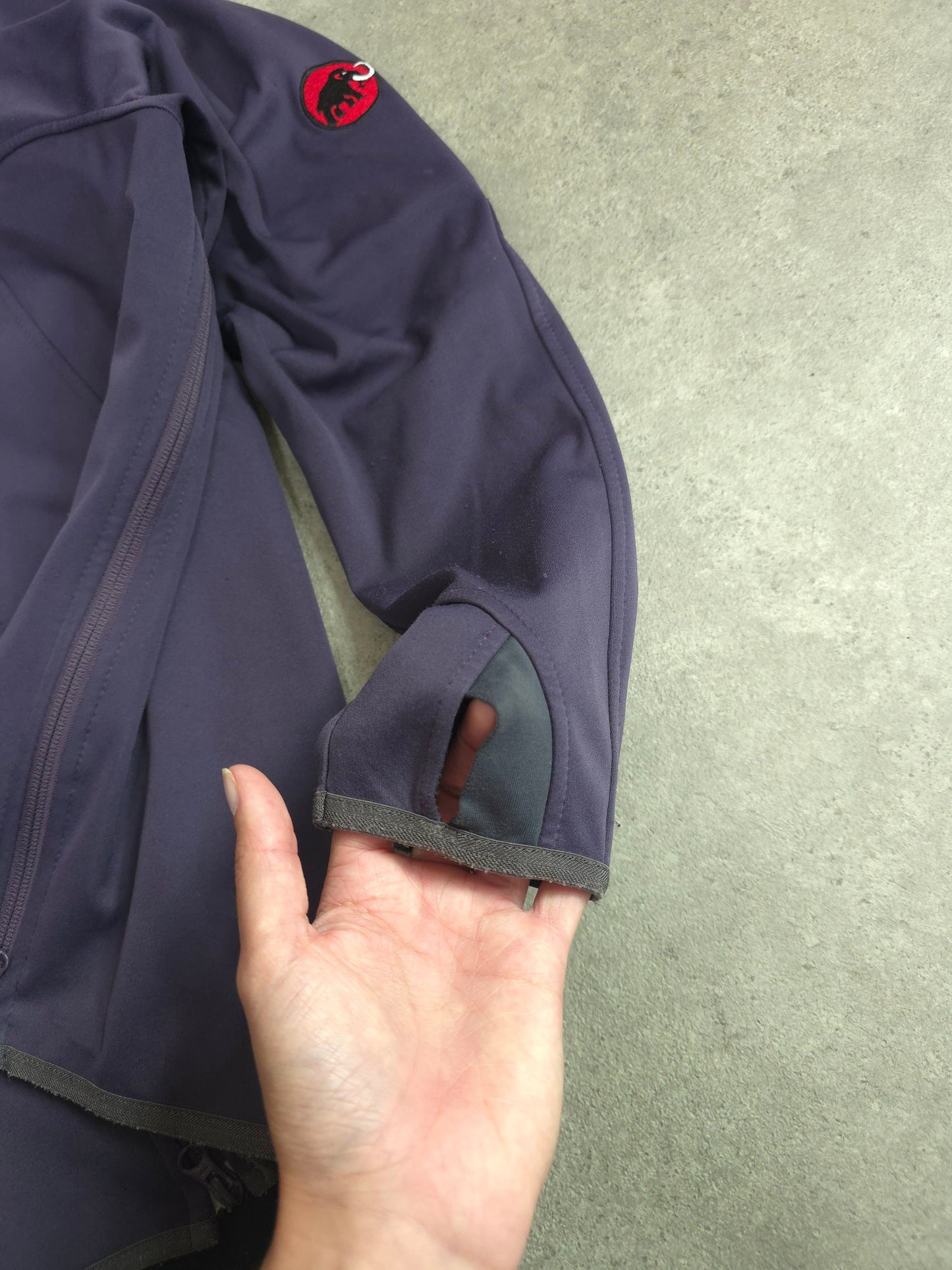 Mammut ultimate soft shell poncho style jacket in purple - women's large