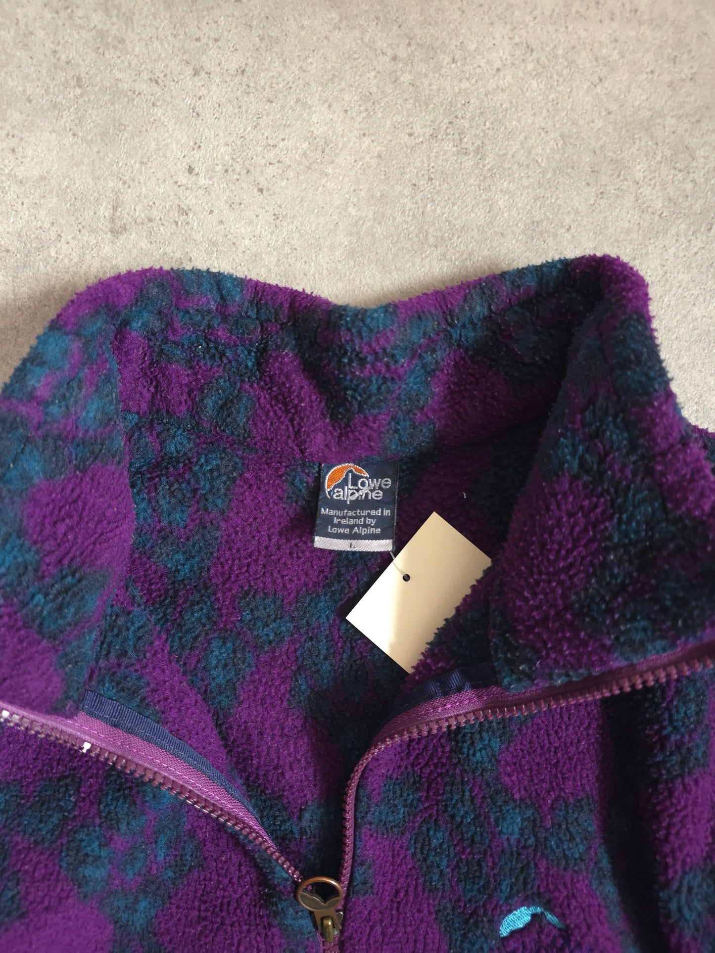 vintage Lowe Alpine patterend 1/4 zip fleece in purple and green - women's large
