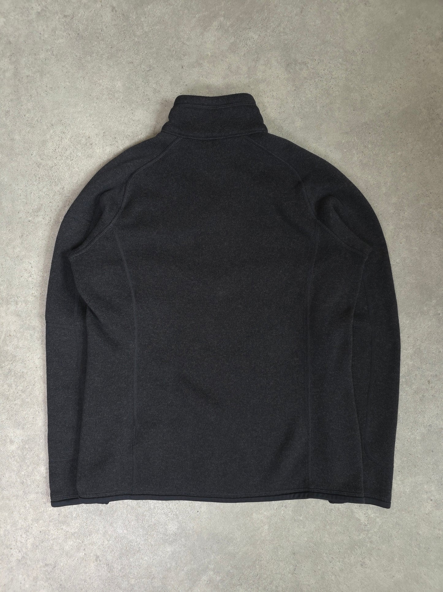 Patagonia better sweater 1/4 zip fleece in black - women's large
