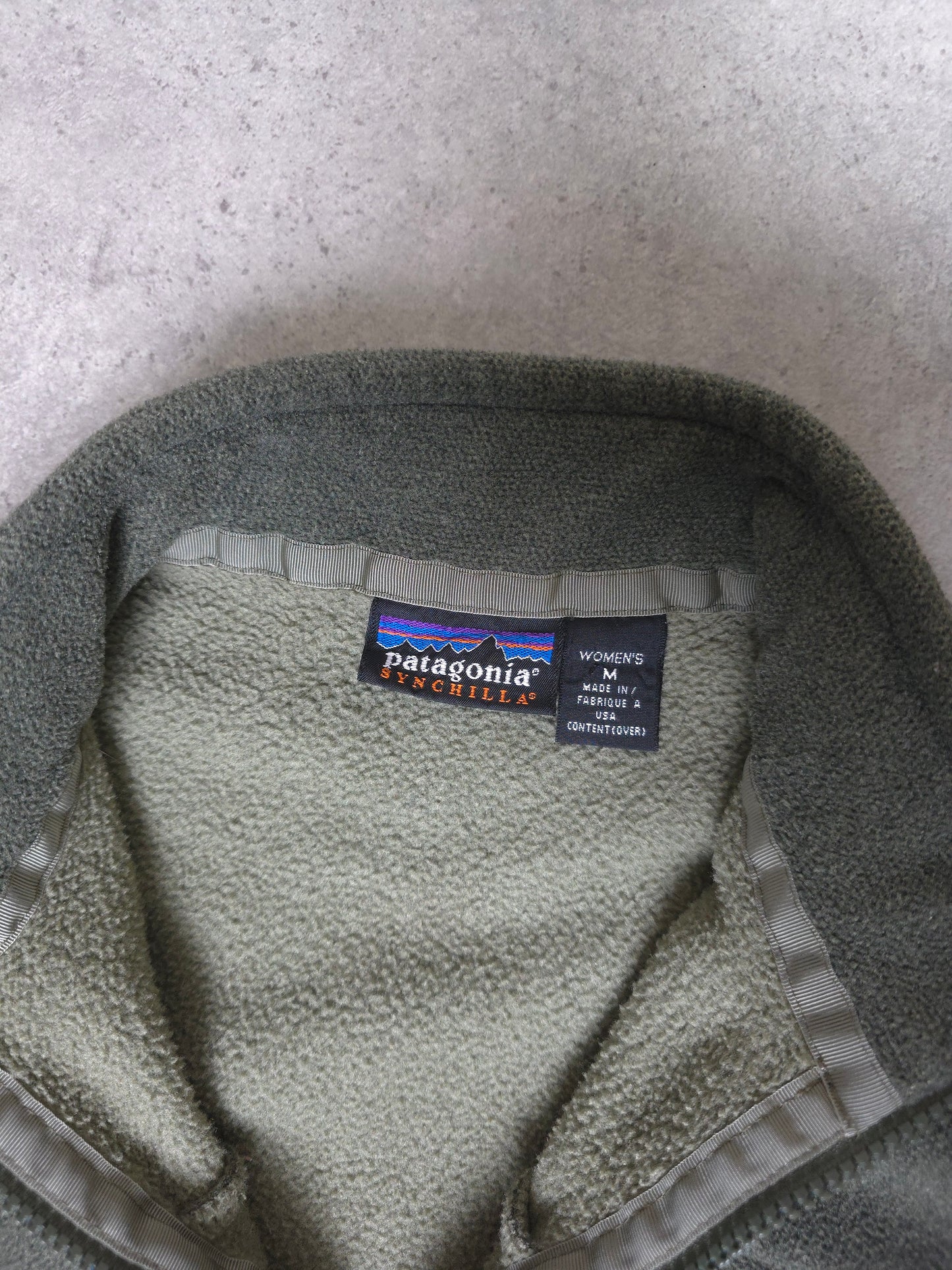 vintage patagonia synchilla zip up fleece in green - women's medium