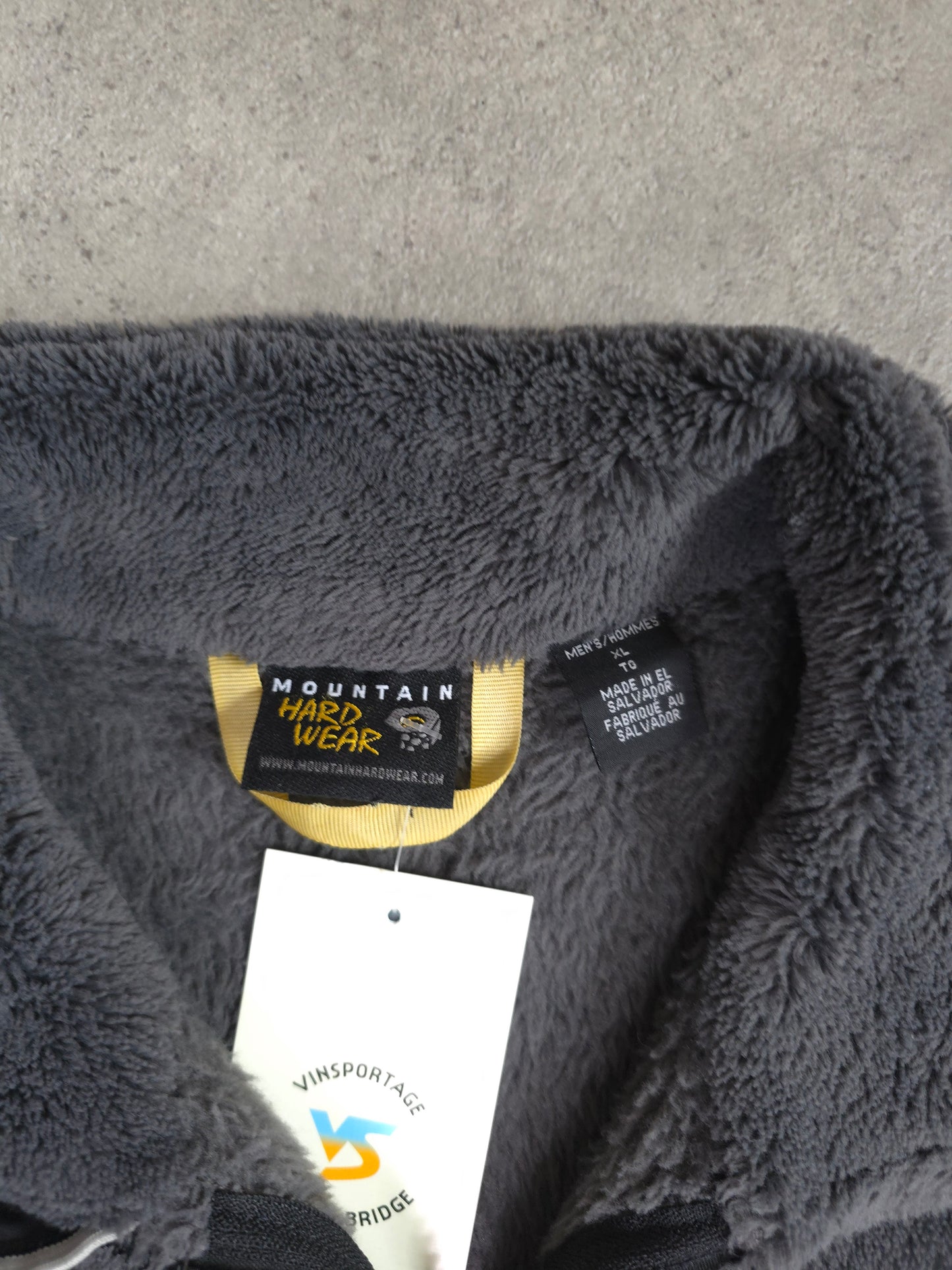 vintage mountain hardwear polartec fluffy fleece in grey - XL