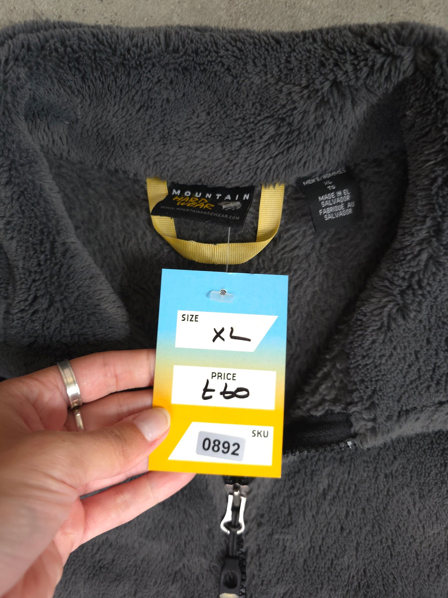vintage mountain hardwear polartec fluffy fleece in grey - XL
