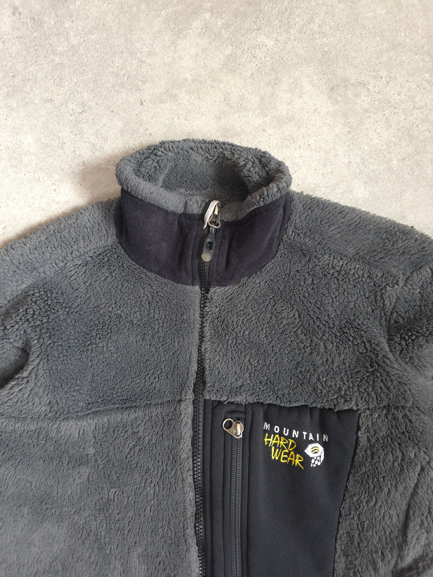Mountain Hardwear fluffy fleece in grey - XS