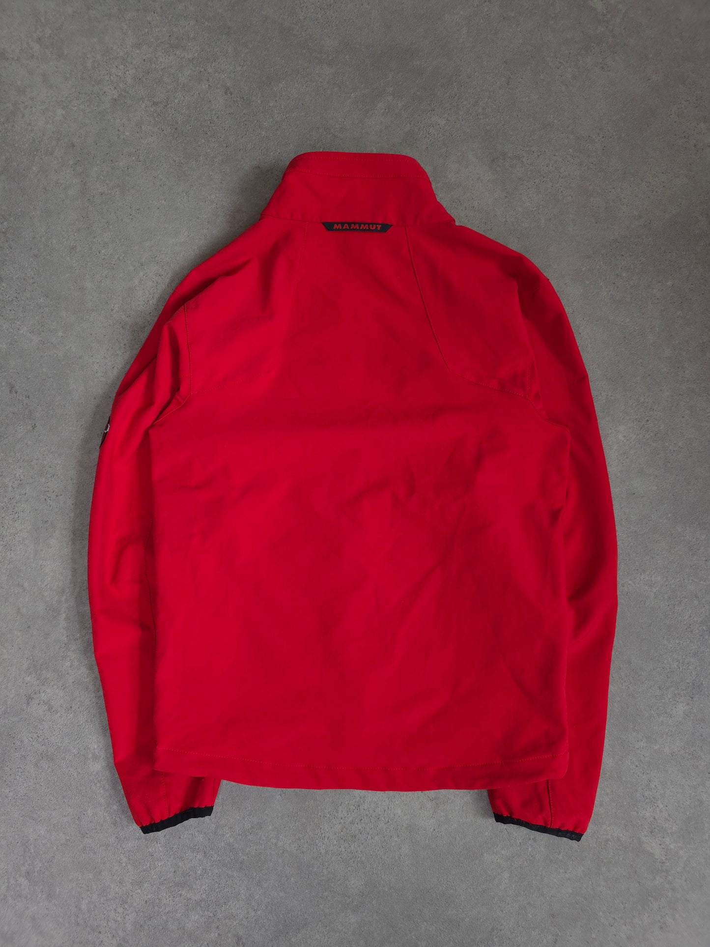 Mammut soft tech jacket in red - small