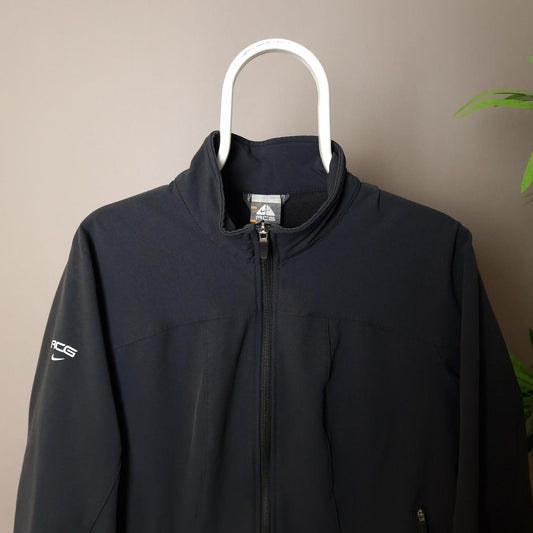 Vintage Nike ACG soft shell jacket in black - women's L/XL