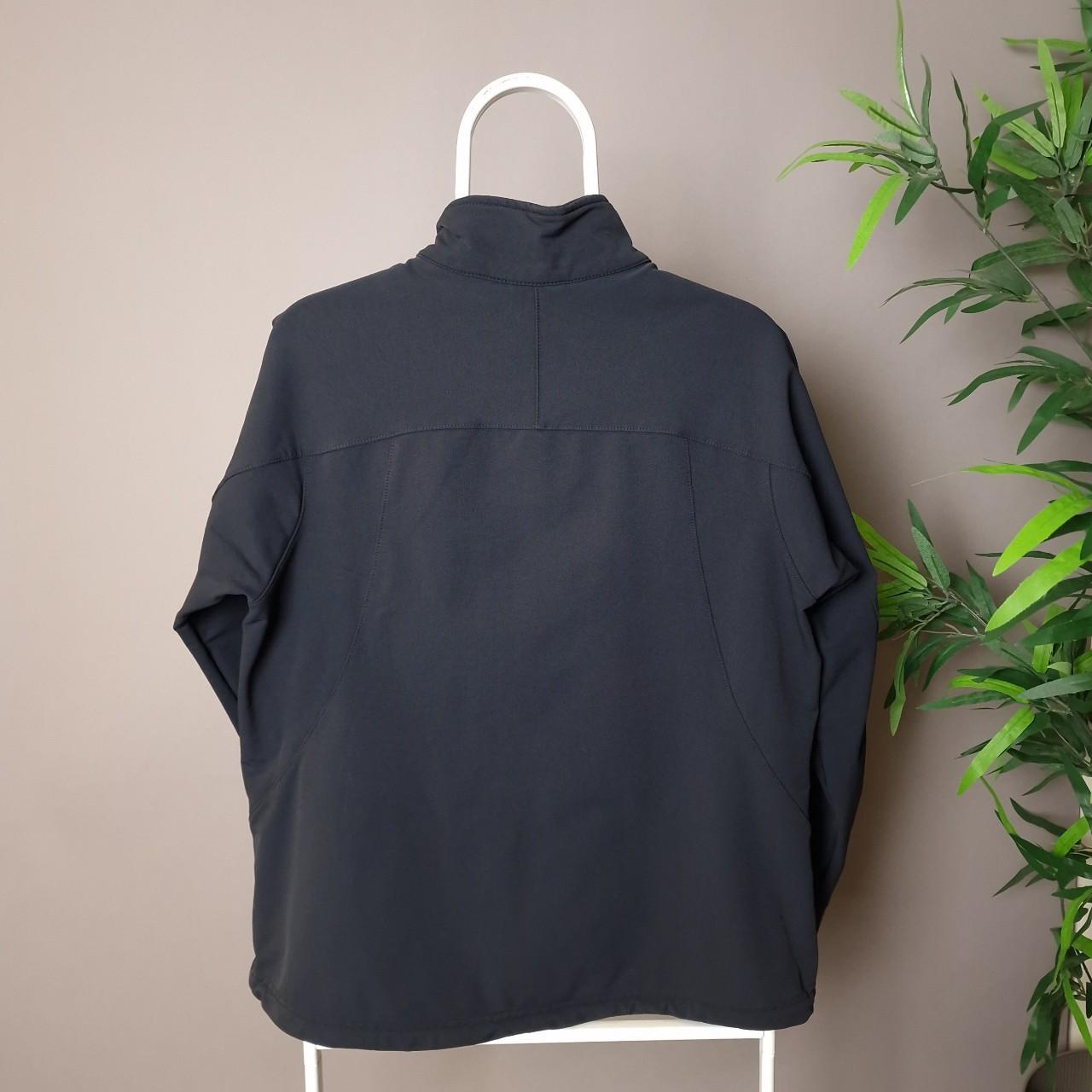 Vintage Nike ACG soft shell jacket in black - women's L/XL
