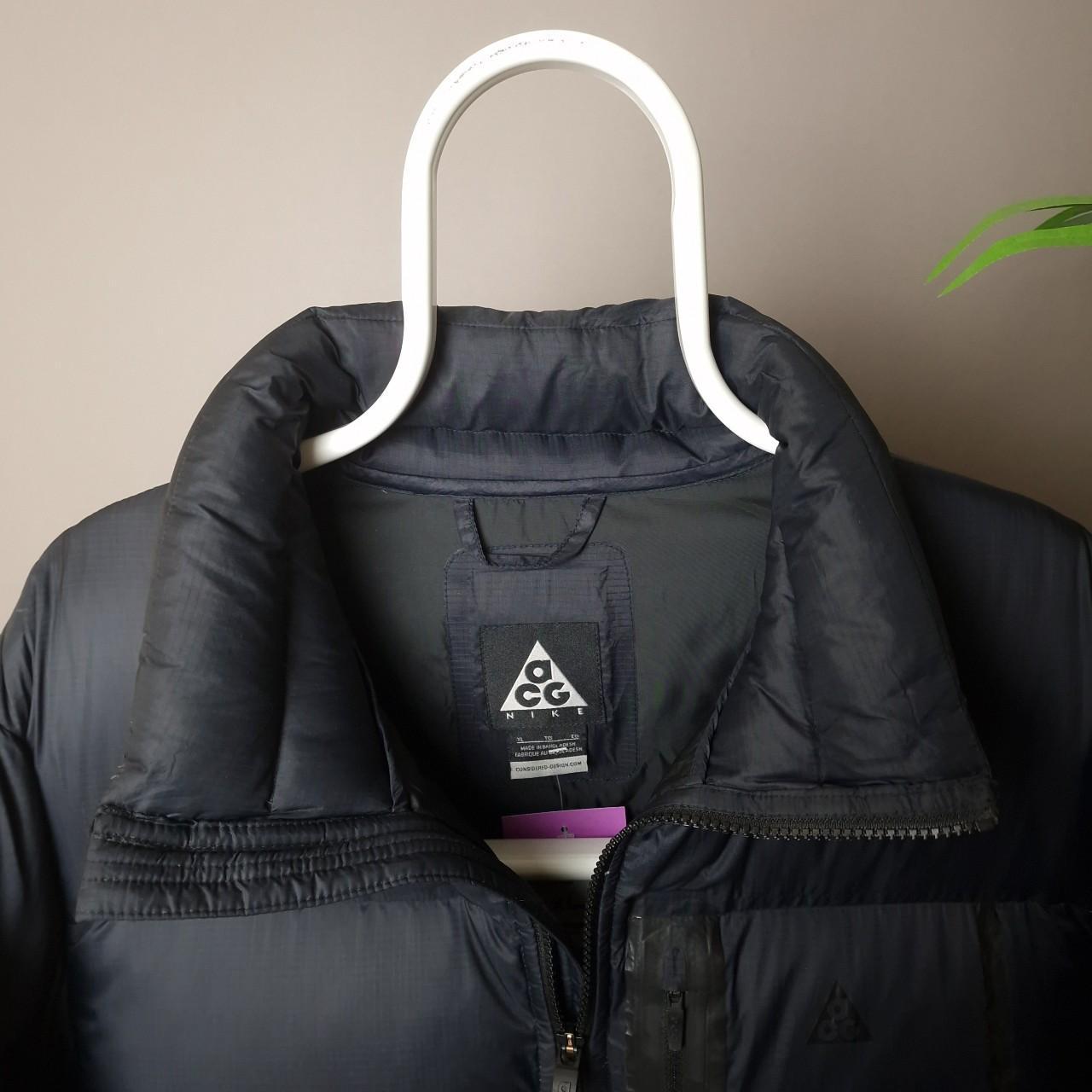 Nike ACG goose down 550 fill puffer jacket in black - XL