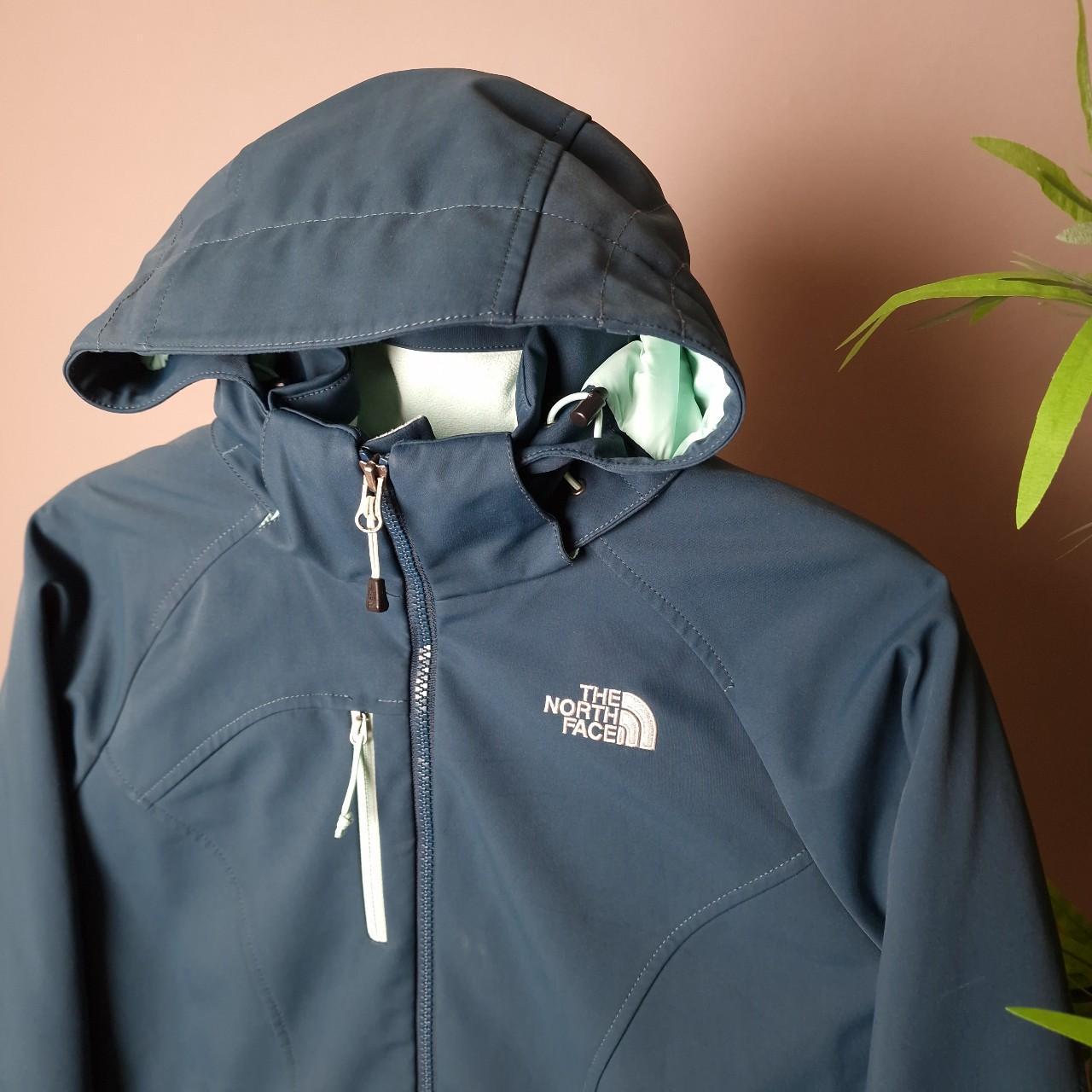 The north face insulated primaloft soft shell jacket in blue - women's small