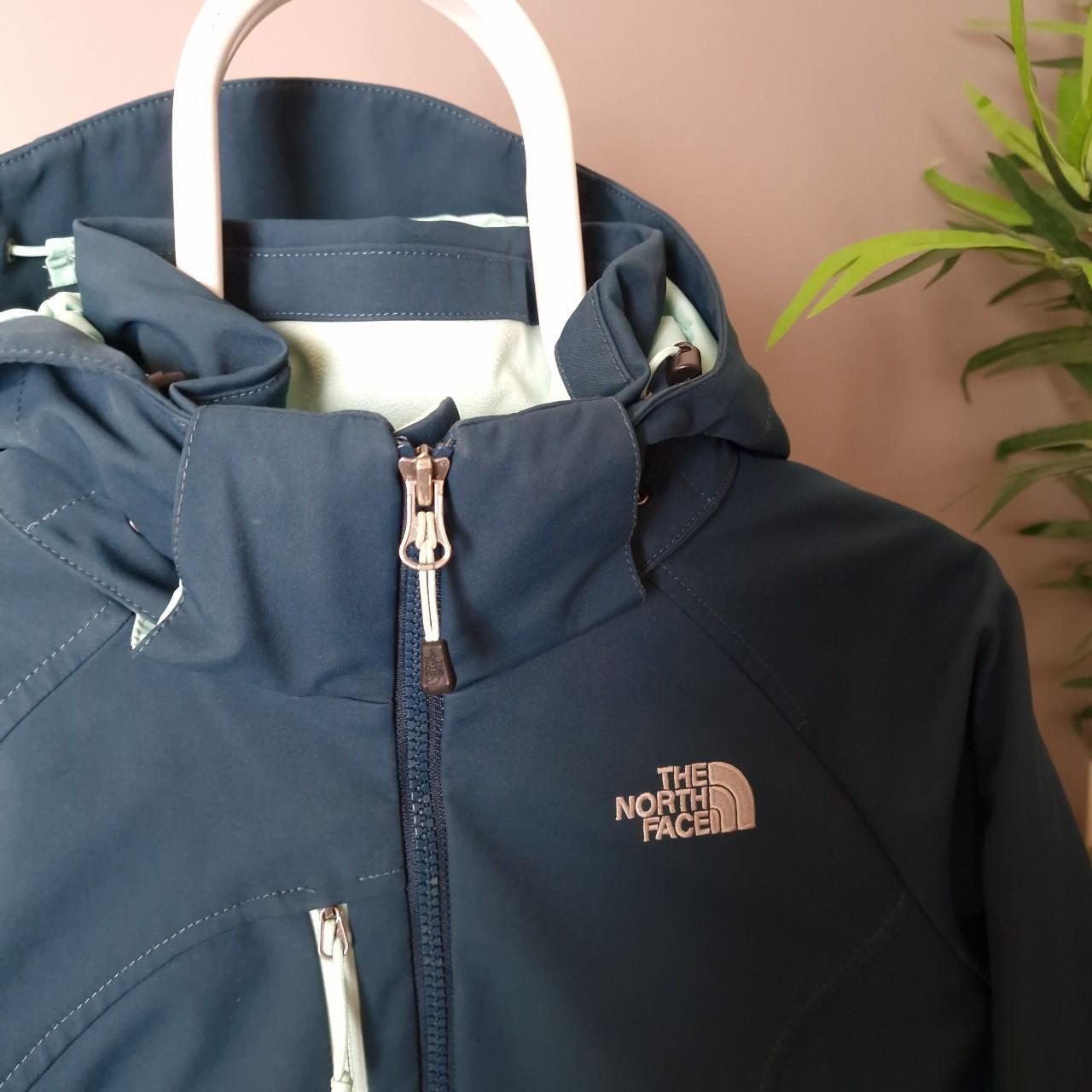 The north face insulated primaloft soft shell jacket in blue - women's small