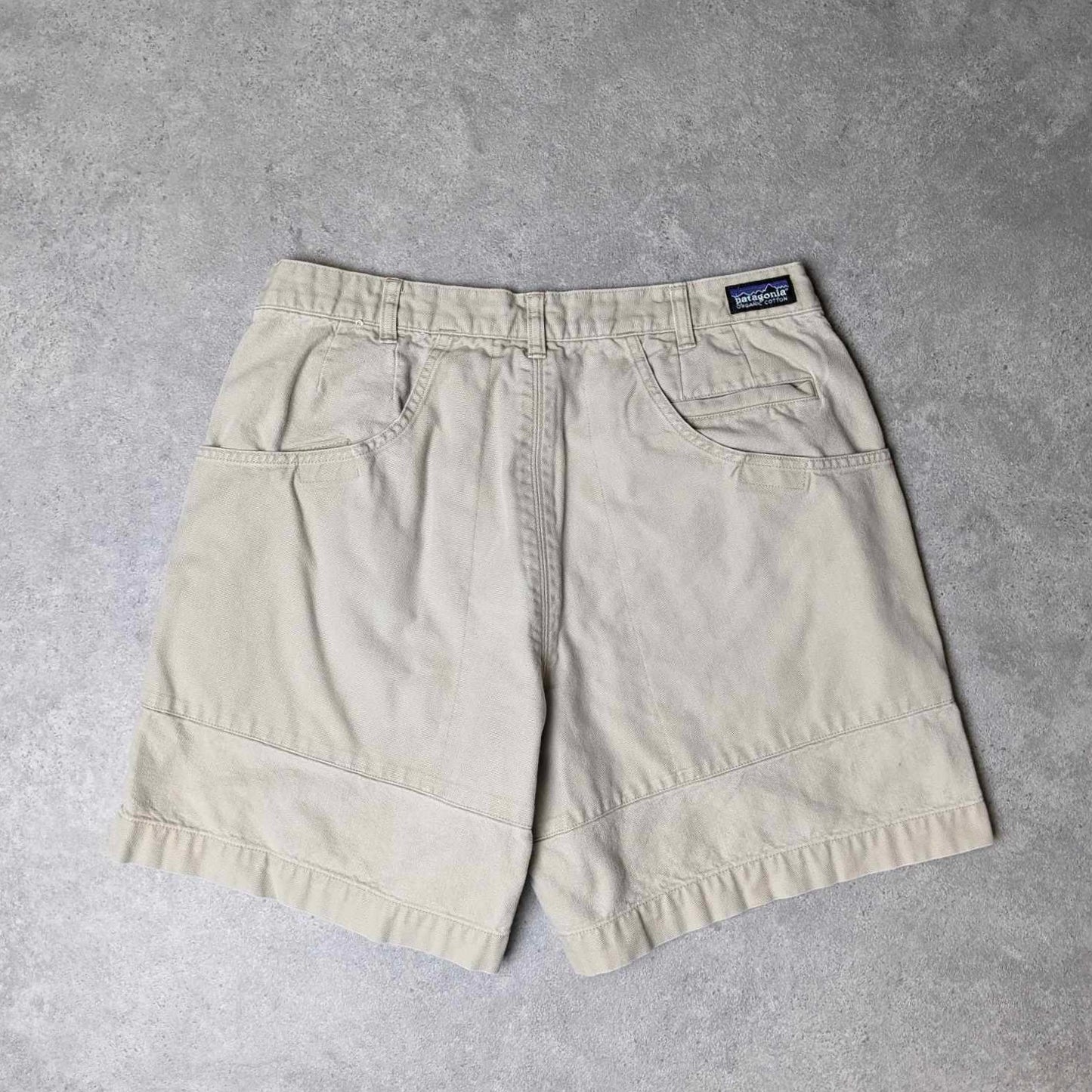Vintage Patagonia organic cotton shorts in beige - W34"