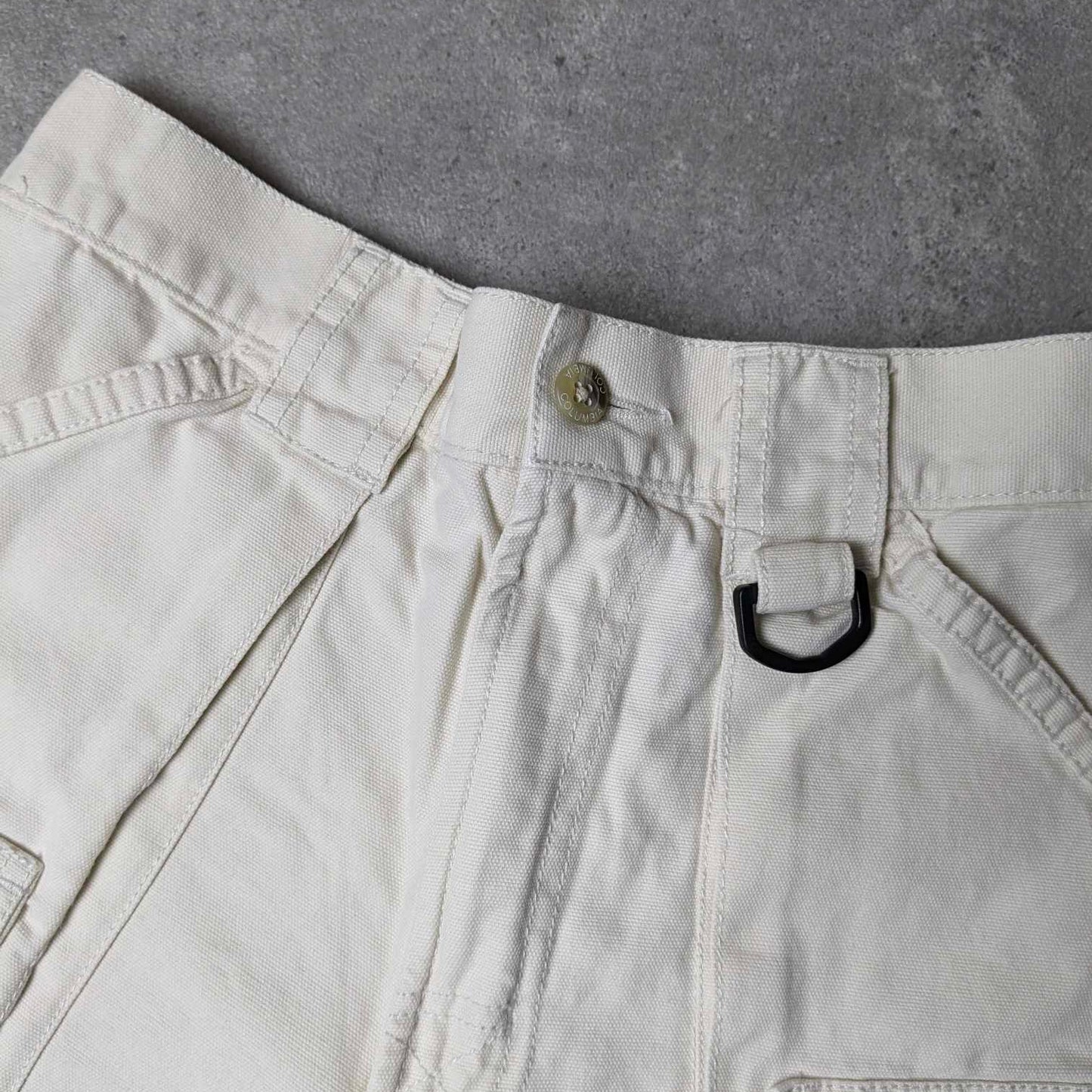 Vintage Columbia PFG cargo shorts in cream - small