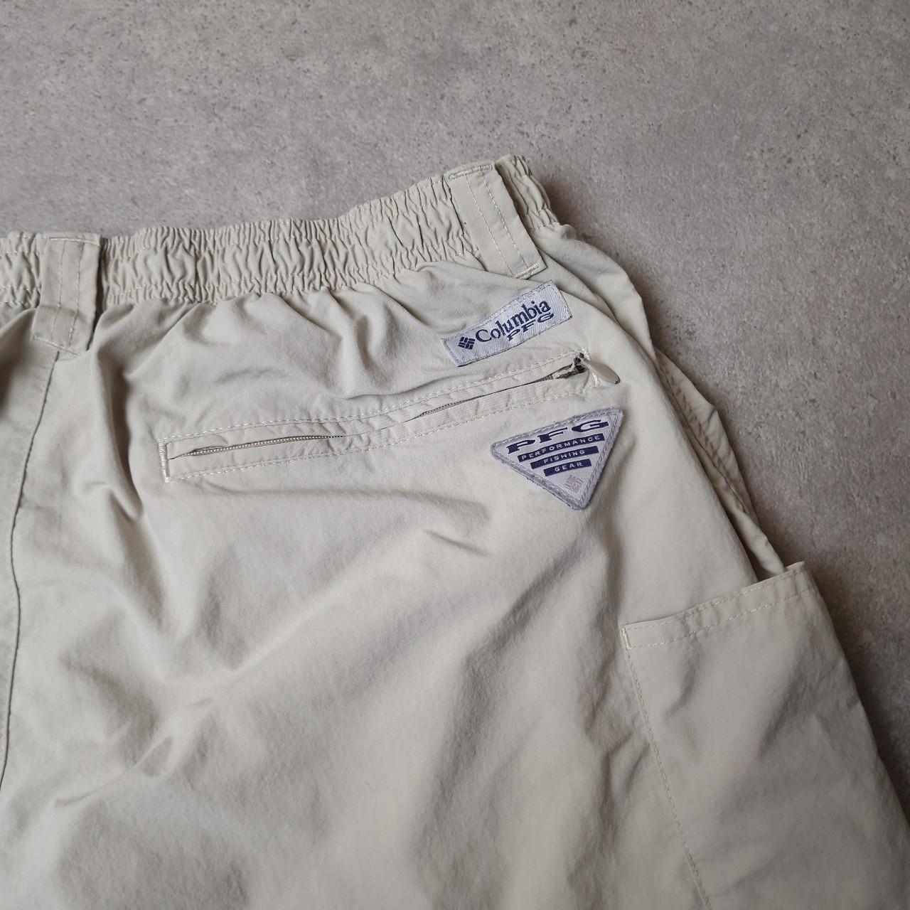 Columbia PFG shorts - large
