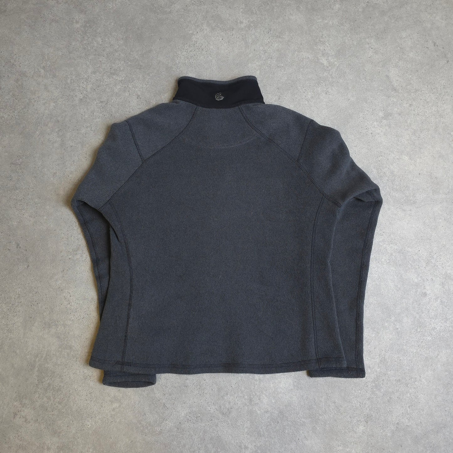 Mountain Hardwear polartec 1/4 zip fleece in grey - women's large