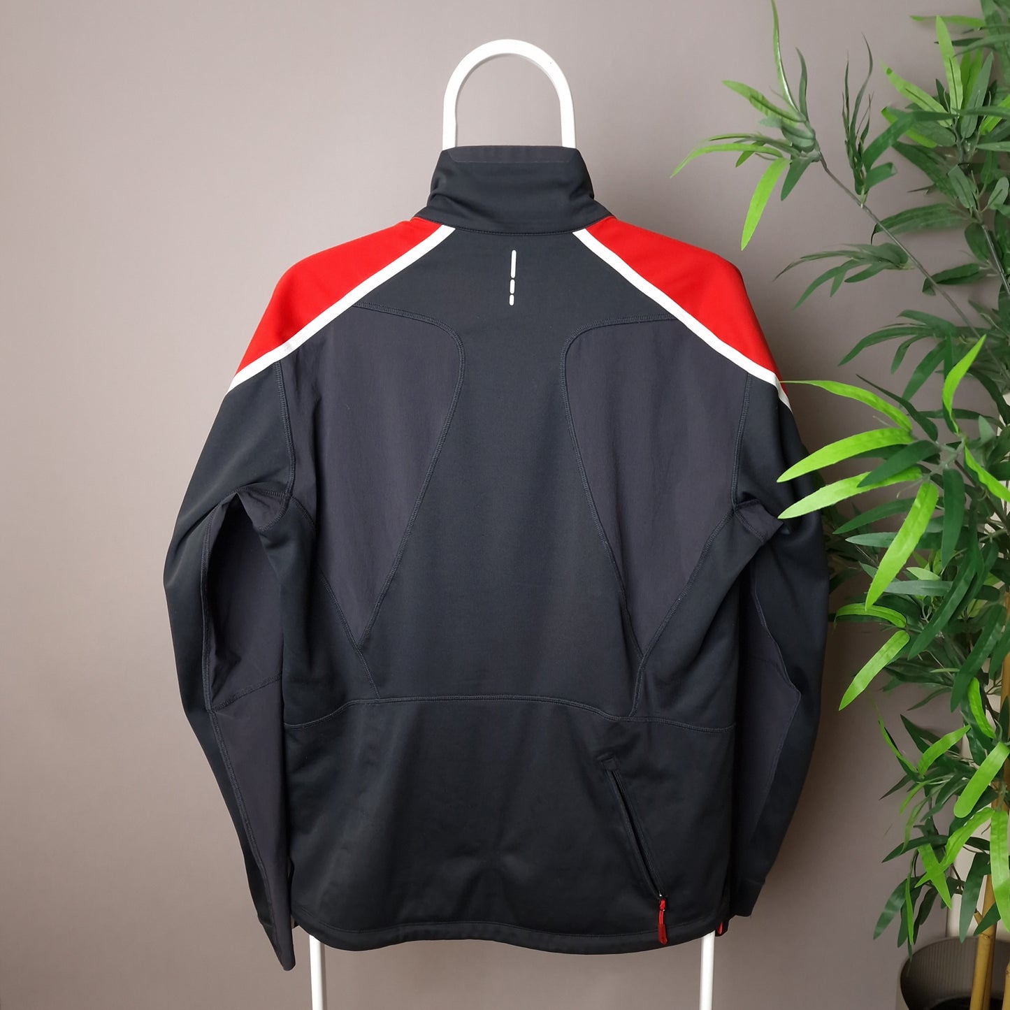 Salomon clima wind running cycling jacket in black and red - large