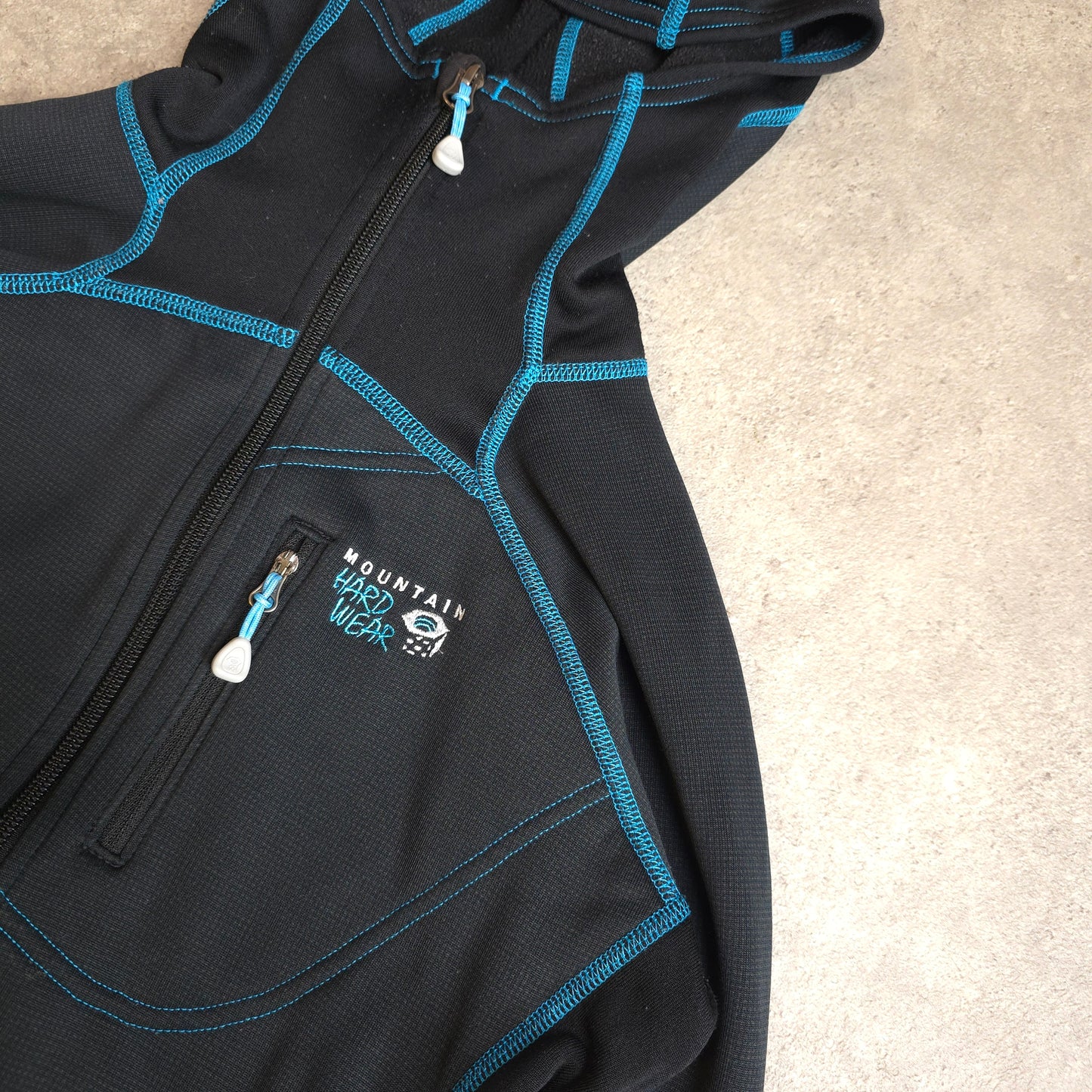 Mountain Hardwear polartec power grid full zip hoodie in black and blue - women's small