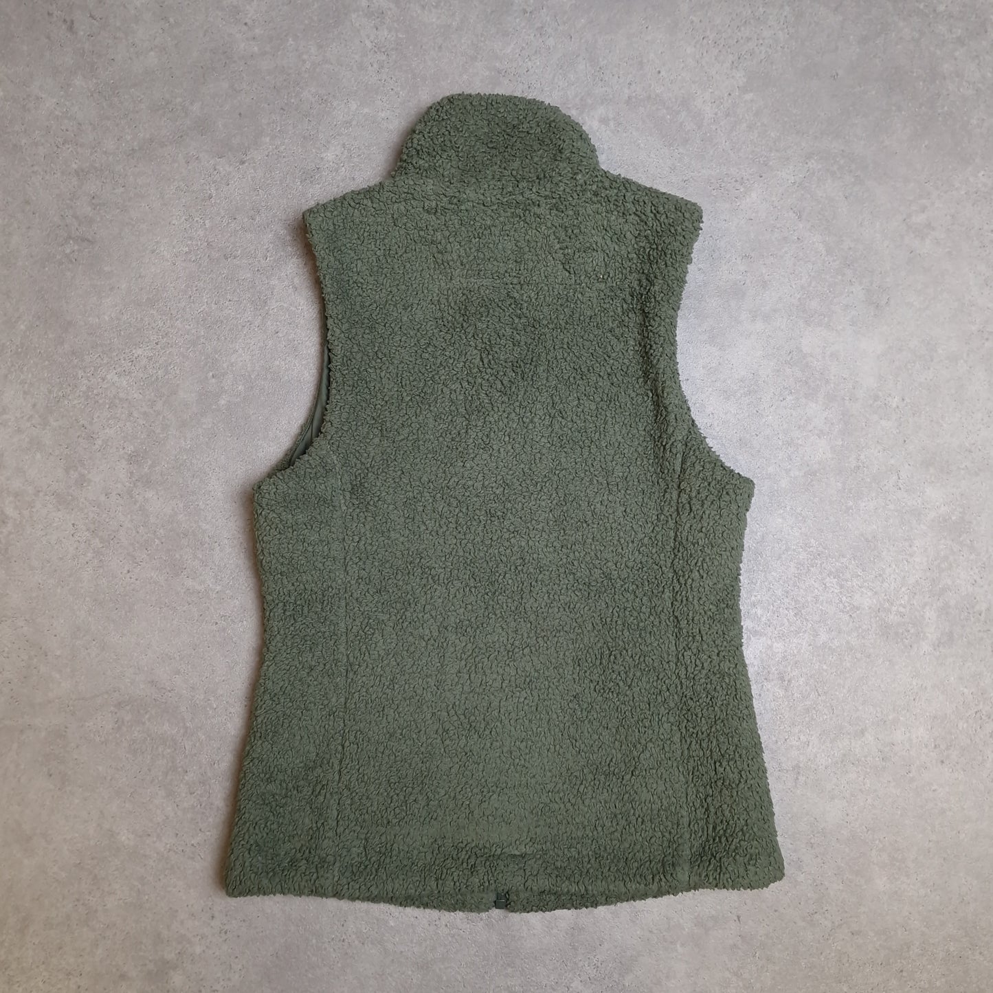 Patagonia fluffy gilet in green - women's medium